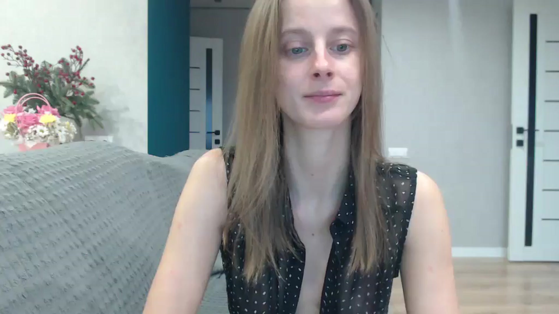 Gallery image thumbnail from mimiMILFal's myfreecams stream on, 12/02/2025, 12:27 image 7 of 20