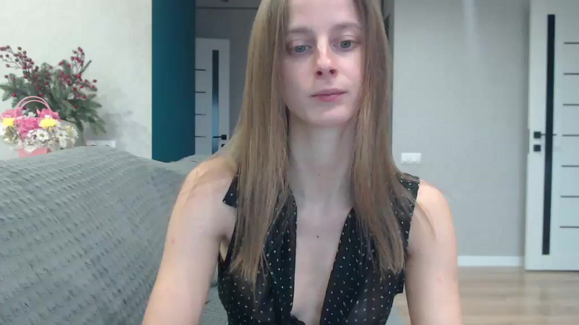 Gallery image thumbnail from mimiMILFal's myfreecams stream on, 12/02/2025, 12:27 image 1 of 20