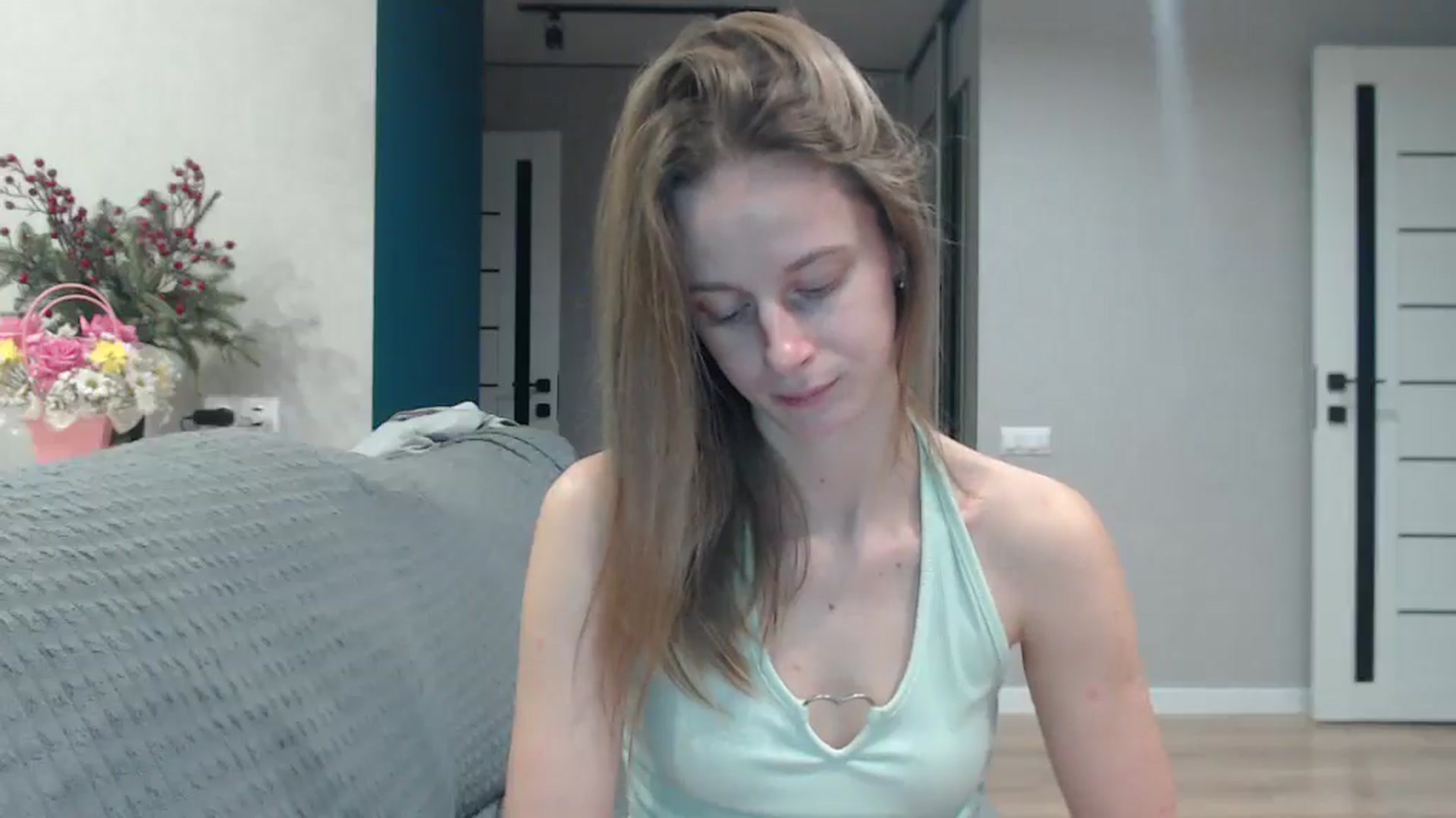 Gallery image thumbnail from mimiMILFal's myfreecams stream on, 12/04/2025, 12:42 image 17 of 20