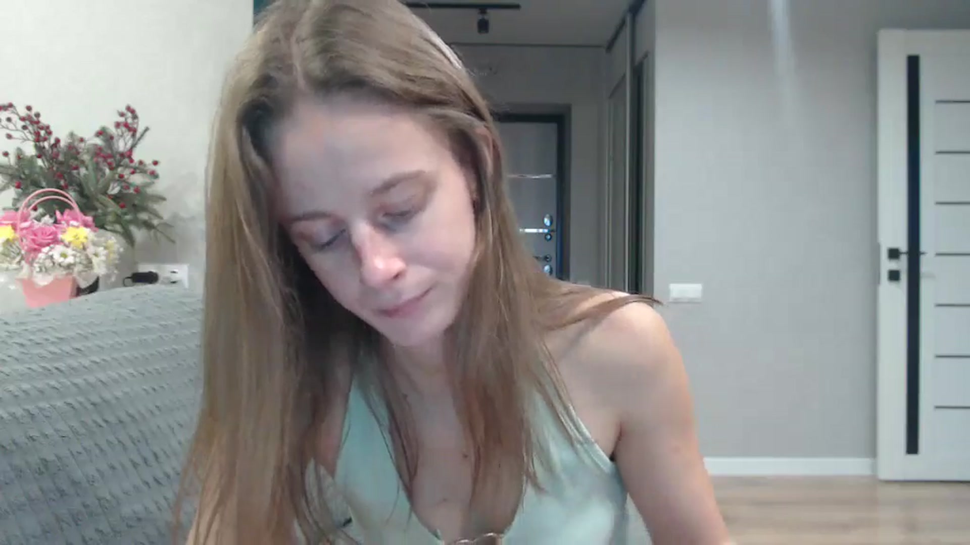 Gallery image thumbnail from mimiMILFal's myfreecams stream on, 12/04/2025, 12:42 image 10 of 20