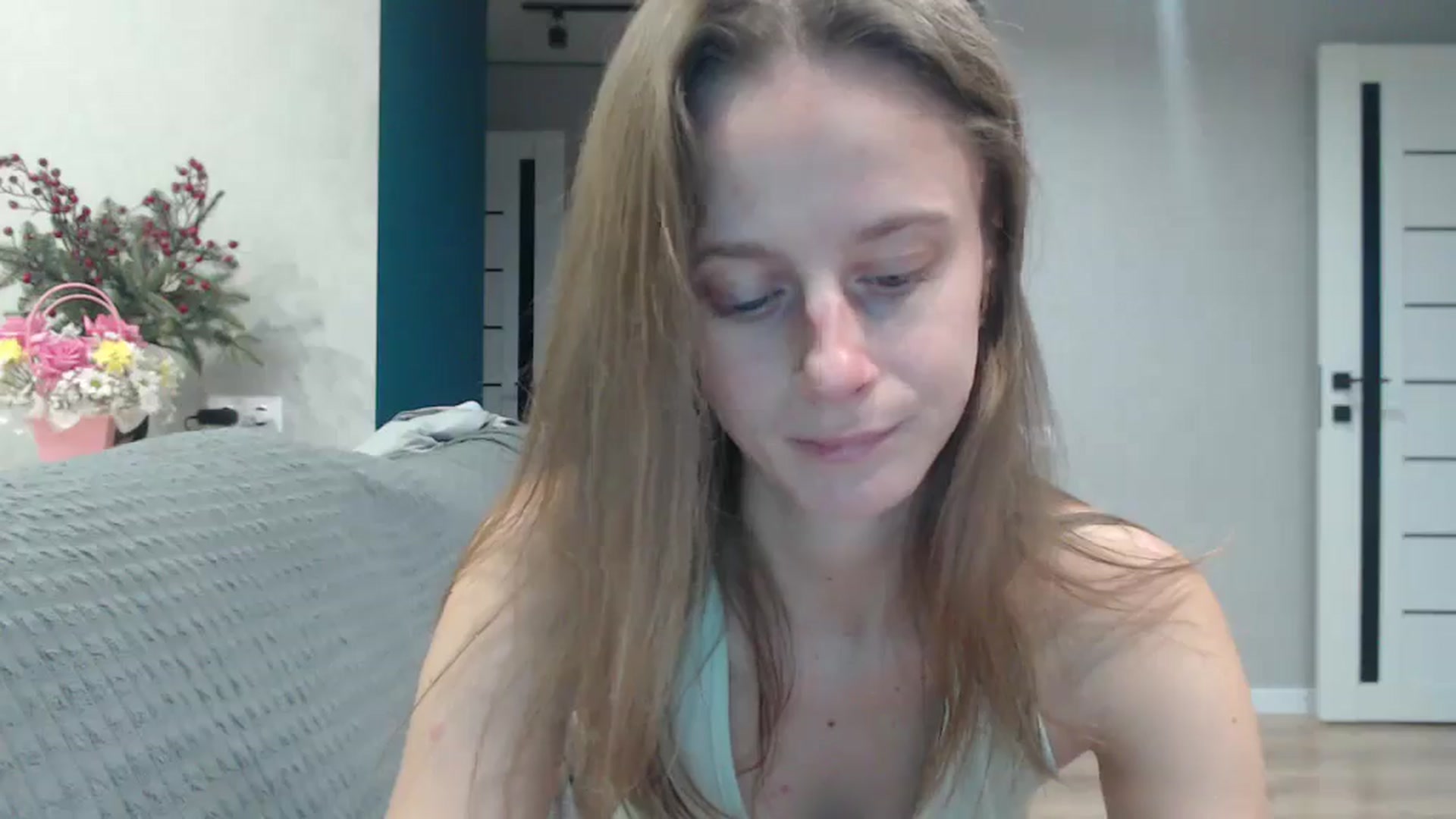 Gallery image thumbnail from mimiMILFal's myfreecams stream on, 12/04/2025, 12:42 image 8 of 20