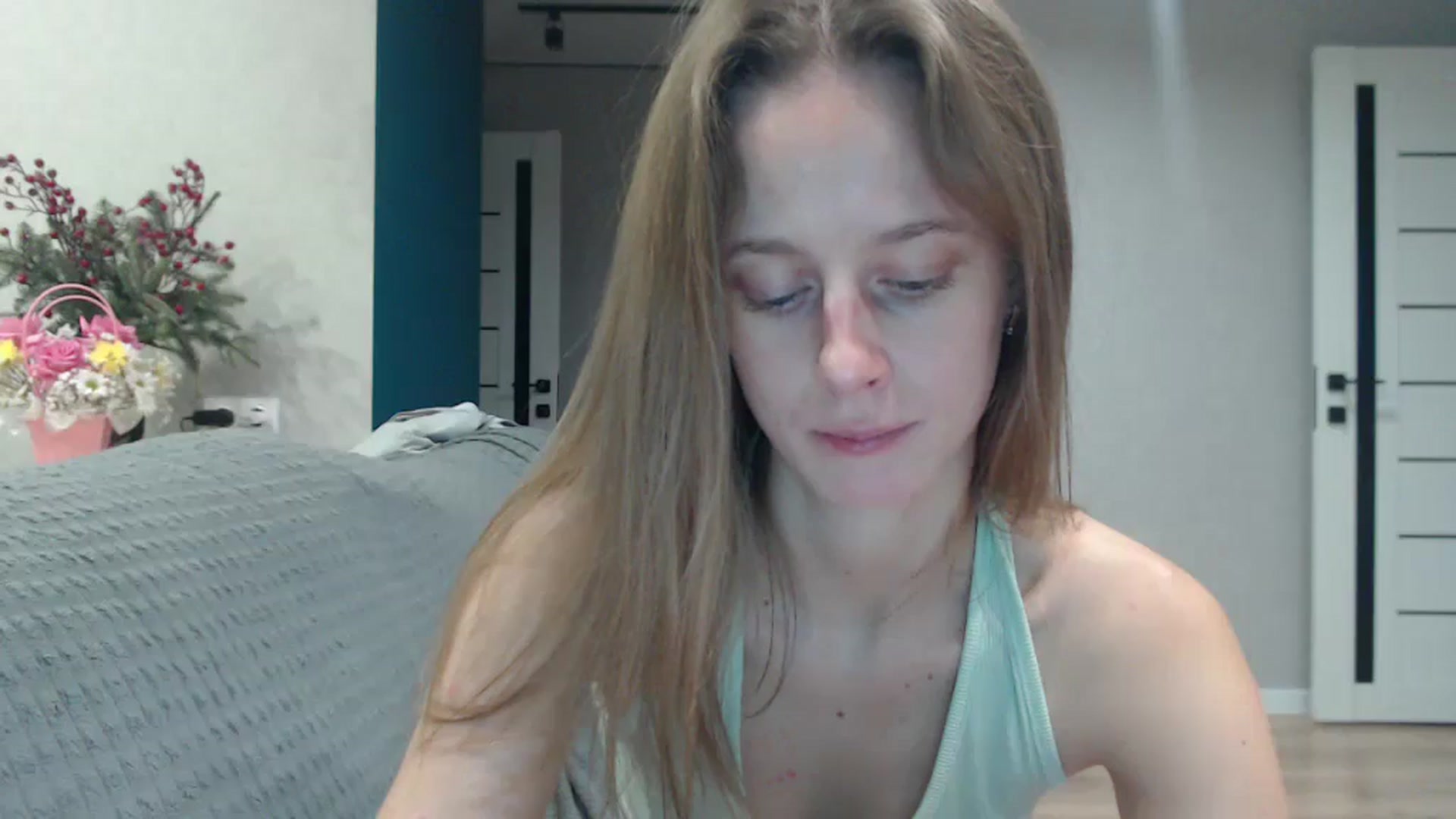 Gallery image thumbnail from mimiMILFal's myfreecams stream on, 12/04/2025, 12:42 image 18 of 20