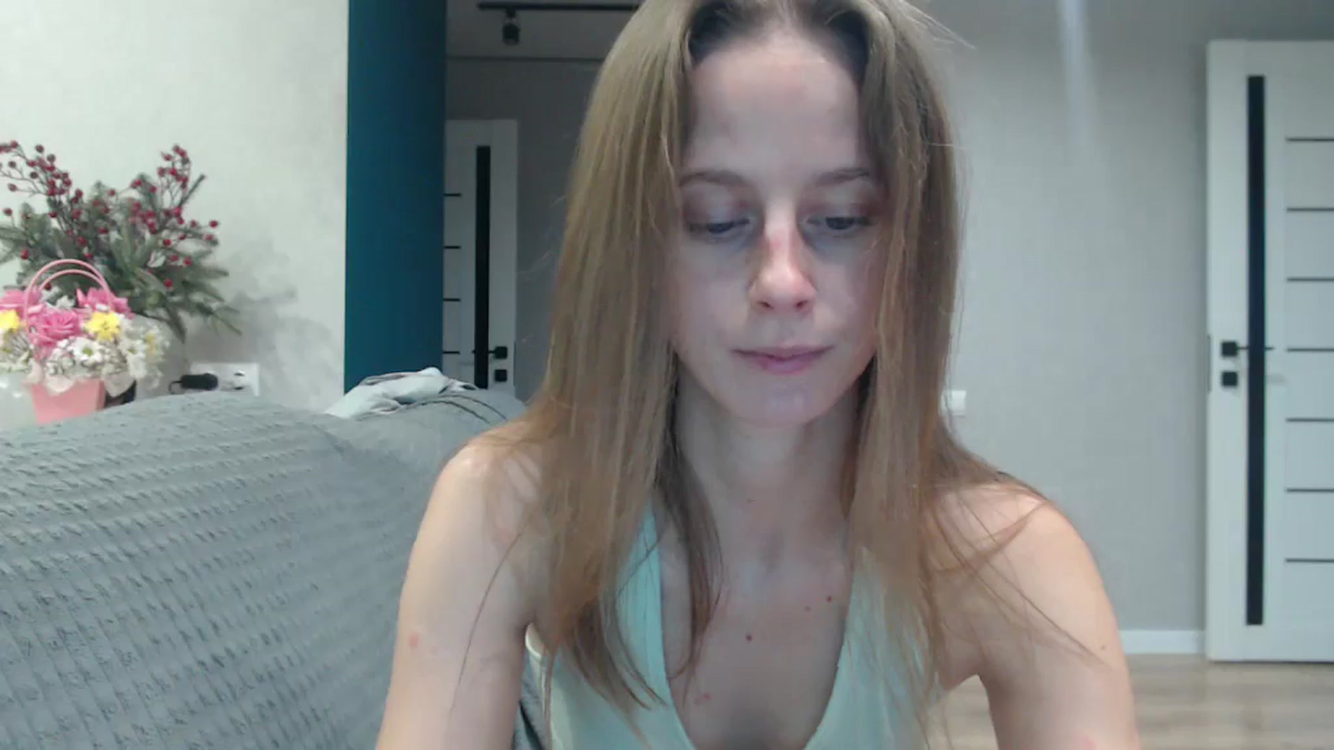 Gallery image thumbnail from mimiMILFal's myfreecams stream on, 12/04/2025, 12:42 image 6 of 20