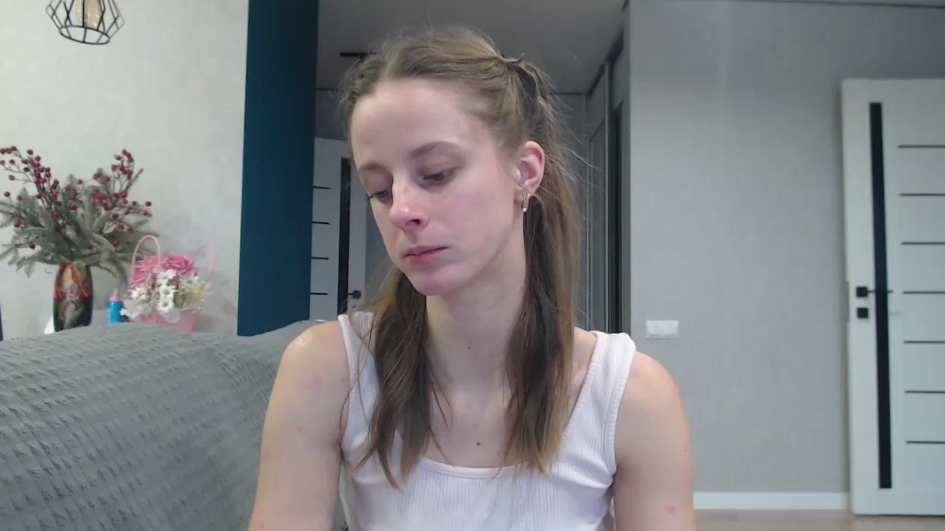 Gallery image thumbnail from mimiMILFal's myfreecams stream on, 12/09/2025, 11:47 image 12 of 20