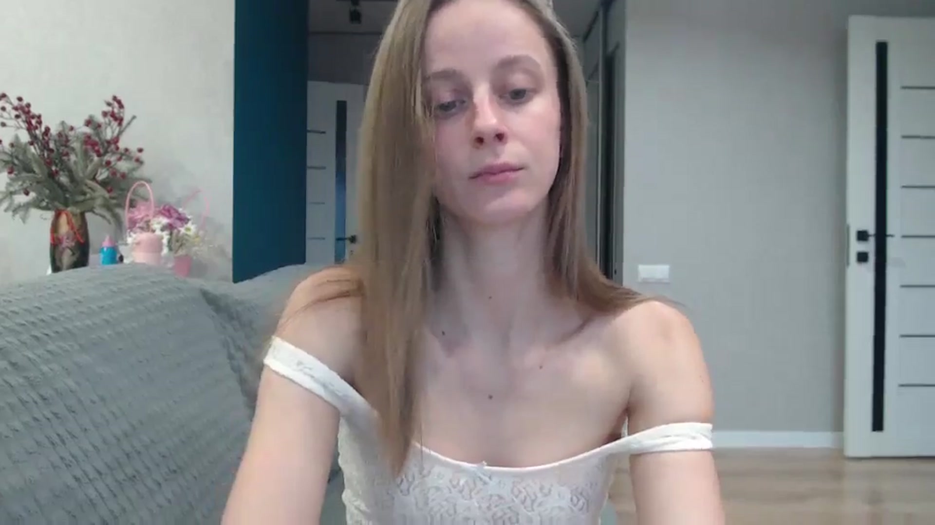Gallery image thumbnail from mimiMILFal's myfreecams stream on, 12/12/2025, 11:06 image 8 of 20