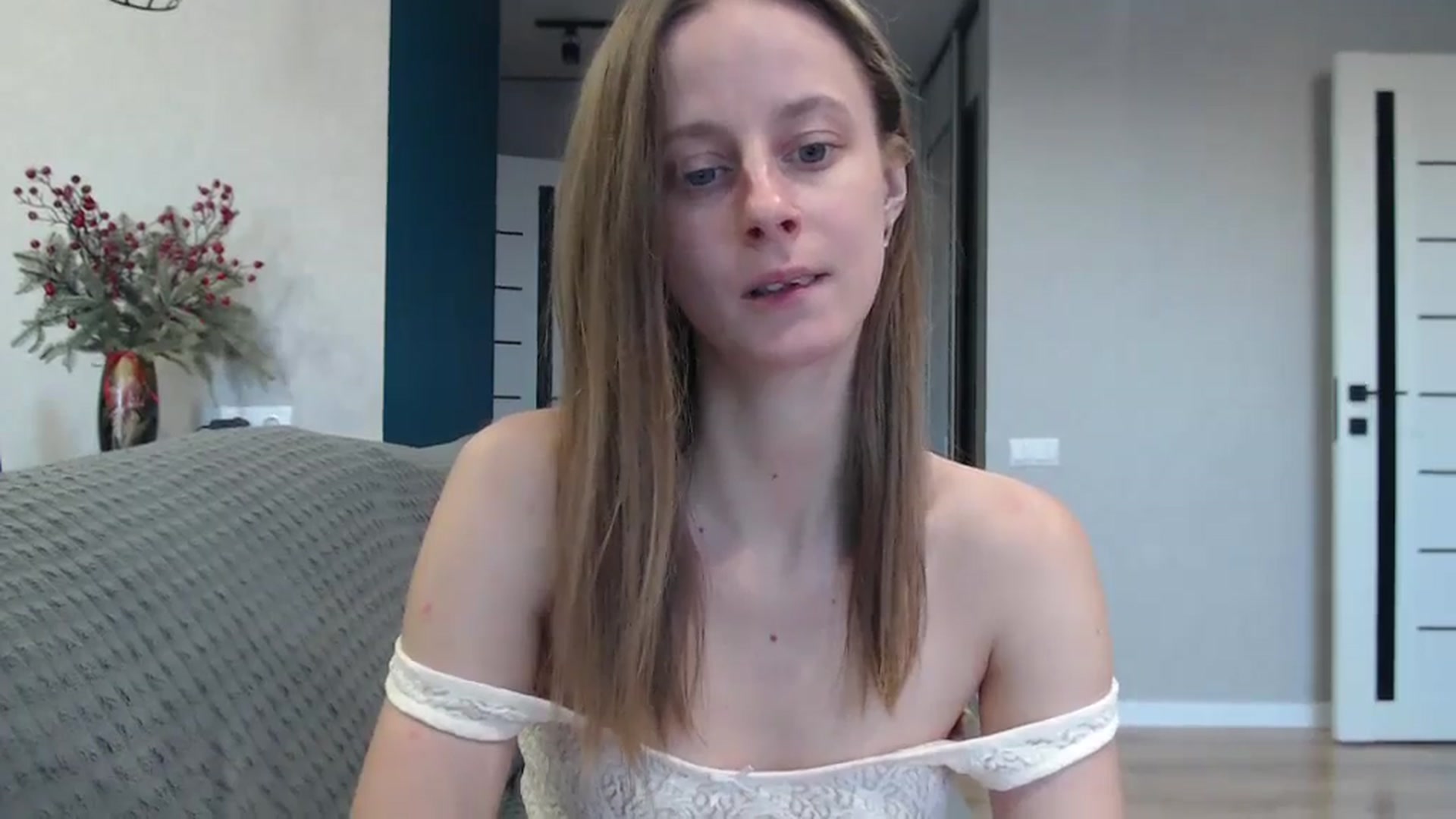 Gallery image thumbnail from mimiMILFal's myfreecams stream on, 12/16/2025, 12:35 image 5 of 20