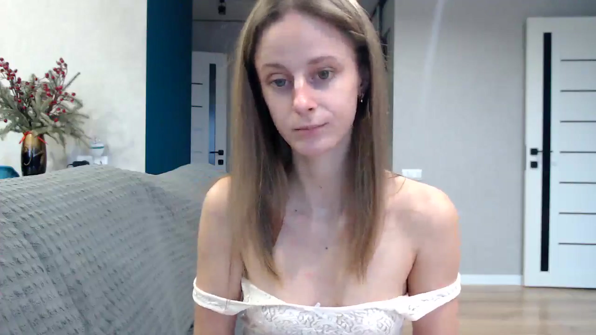 Gallery image thumbnail from mimiMILFal's myfreecams stream on, 12/18/2025, 10:38 image 11 of 20