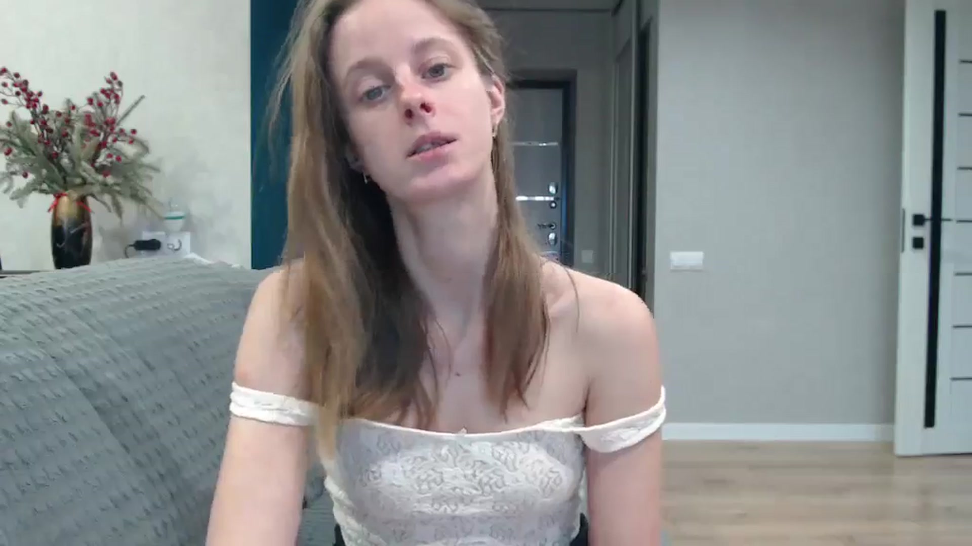 Gallery image thumbnail from mimiMILFal's myfreecams stream on, 12/19/2025, 12:24 image 7 of 20