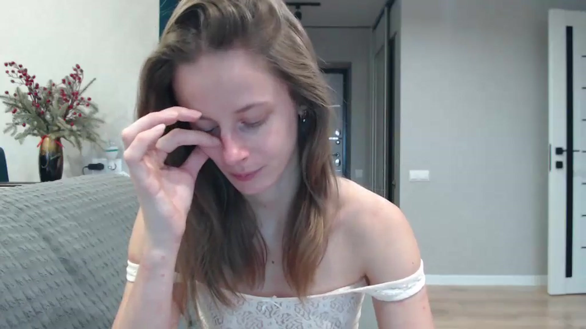 Gallery image thumbnail from mimiMILFal's myfreecams stream on, 12/19/2025, 12:24 image 2 of 20