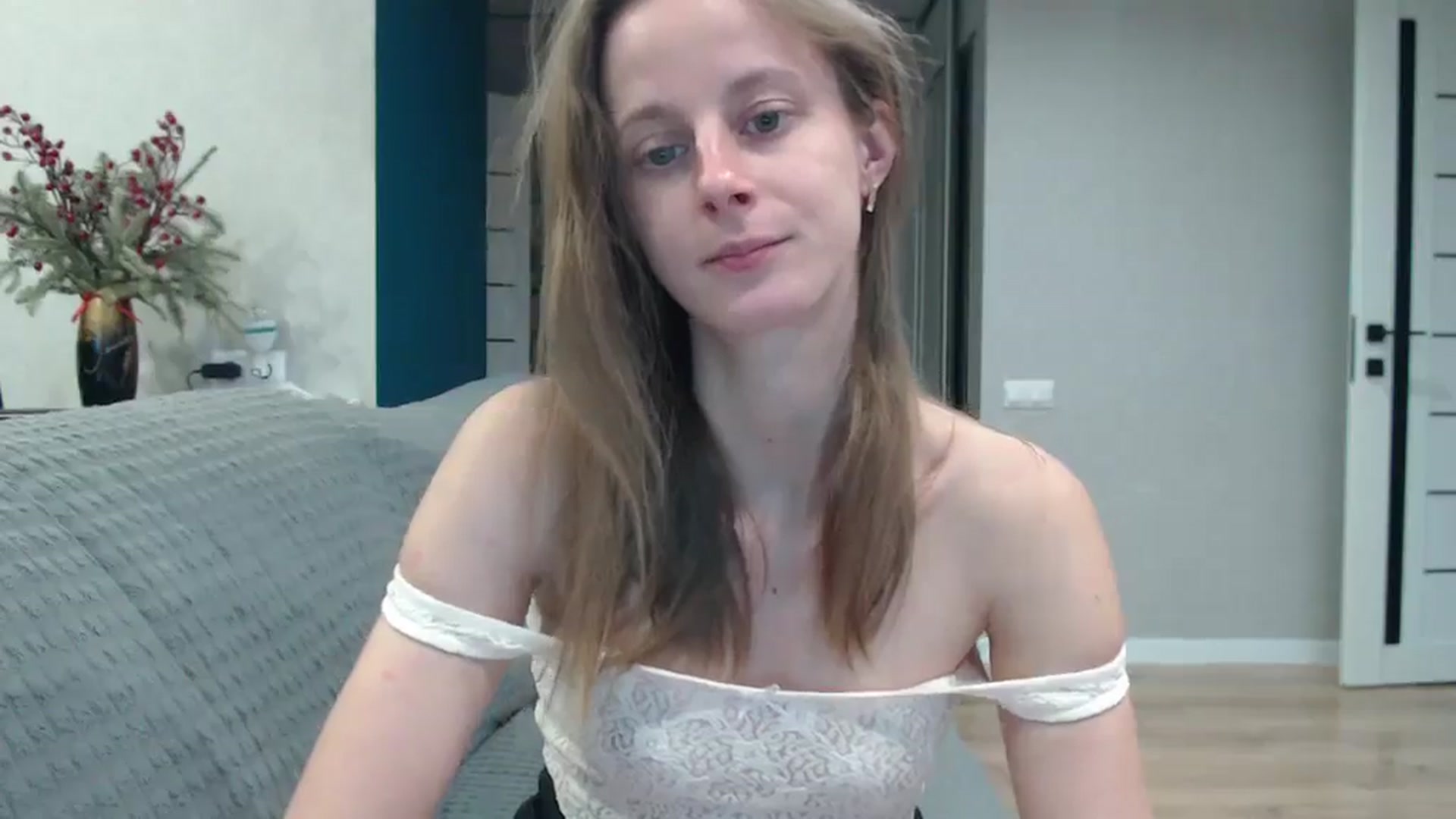 Gallery image thumbnail from mimiMILFal's myfreecams stream on, 12/19/2025, 12:24 image 8 of 20