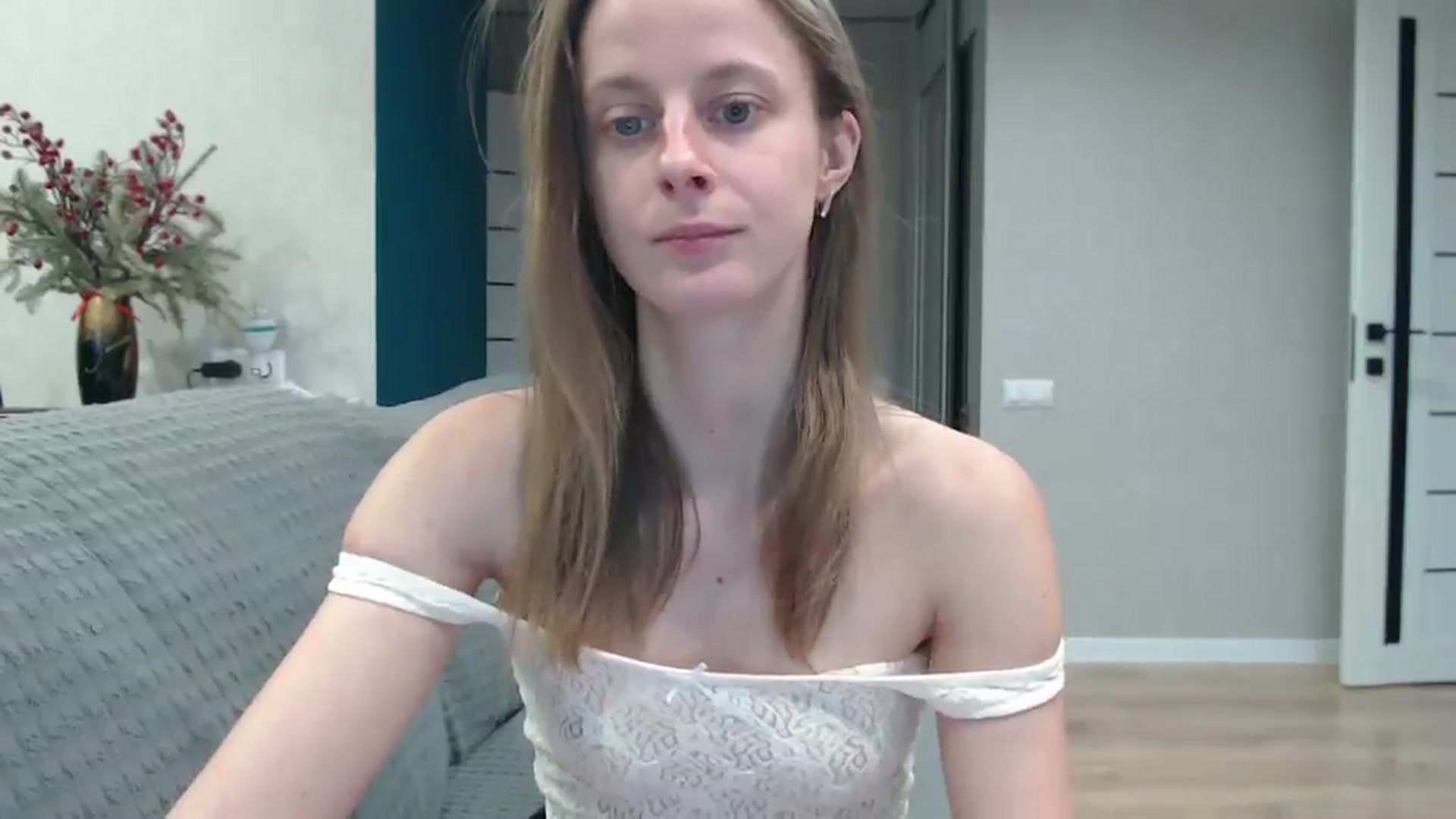 Gallery image thumbnail from mimiMILFal's myfreecams stream on, 12/19/2025, 12:24 image 11 of 20