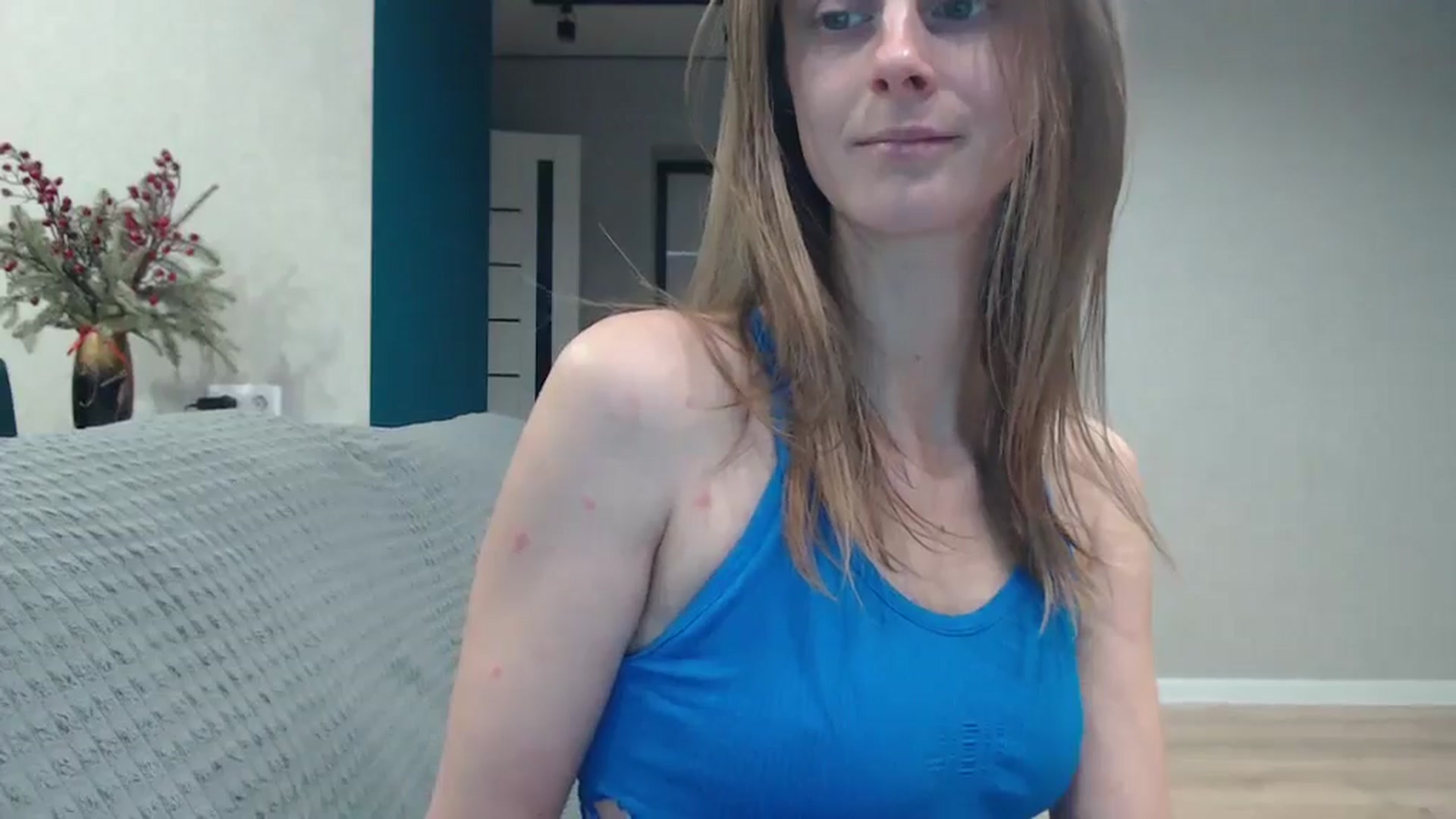 Gallery image thumbnail from mimiMILFal's myfreecams stream on, 12/22/2025, 13:37 image 7 of 20