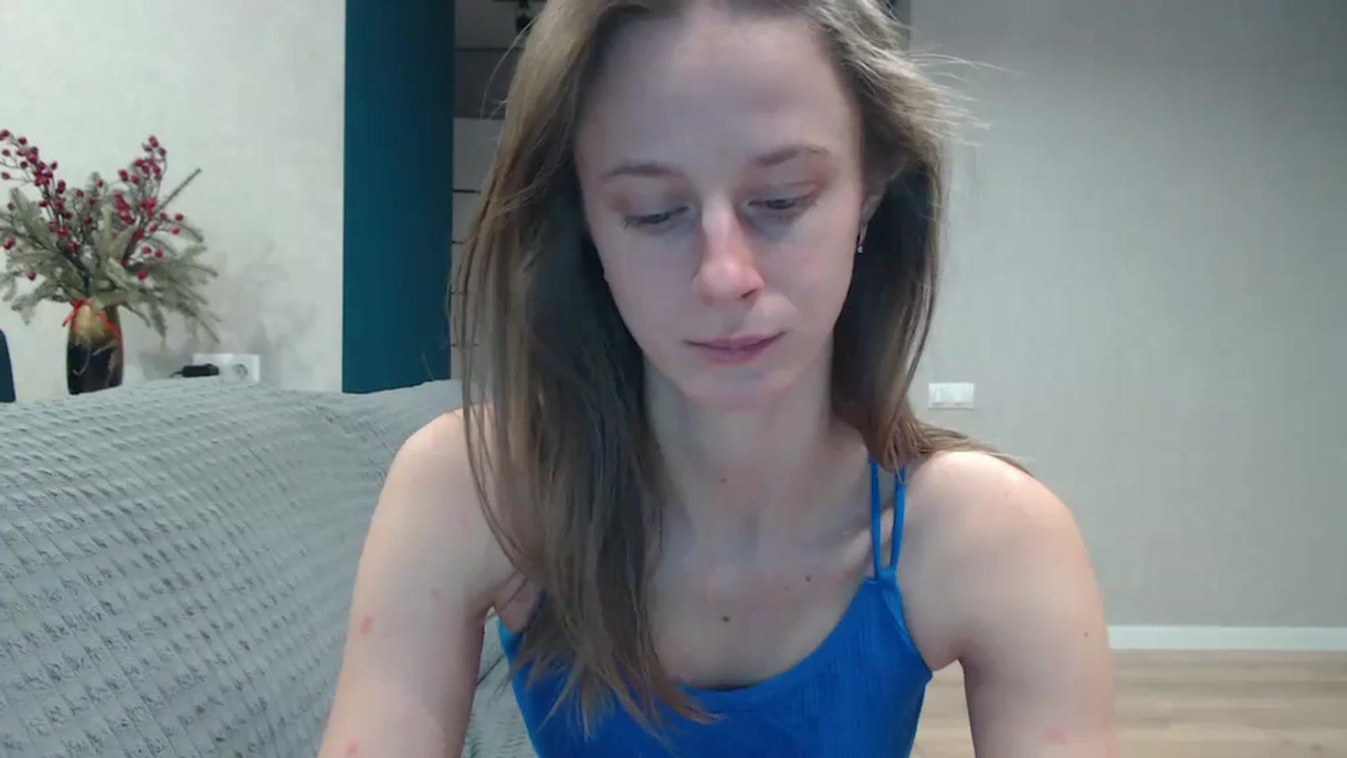 Gallery image thumbnail from mimiMILFal's myfreecams stream on, 12/22/2025, 13:37 image 10 of 20