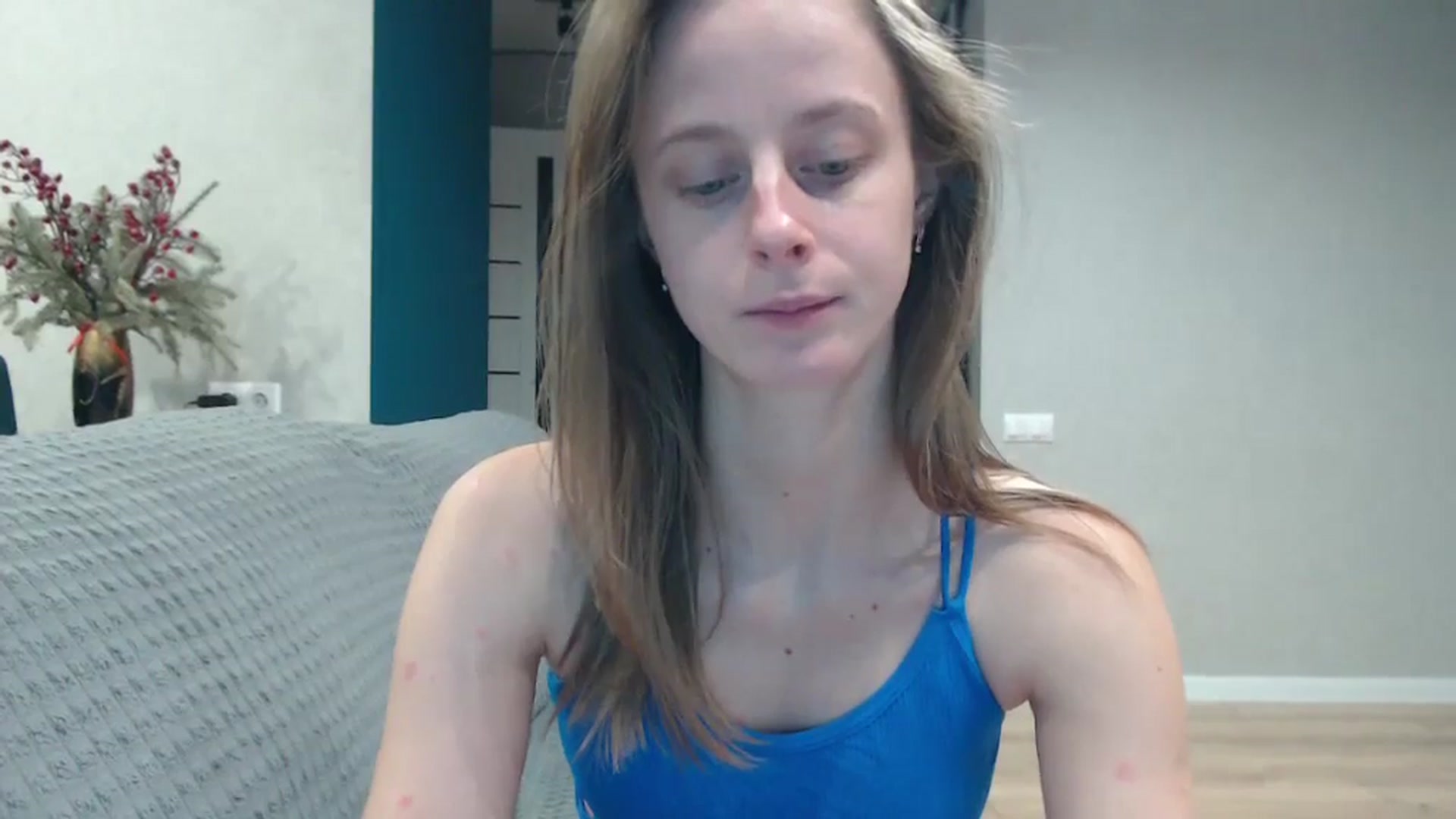 Gallery image thumbnail from mimiMILFal's myfreecams stream on, 12/22/2025, 13:37 image 13 of 20