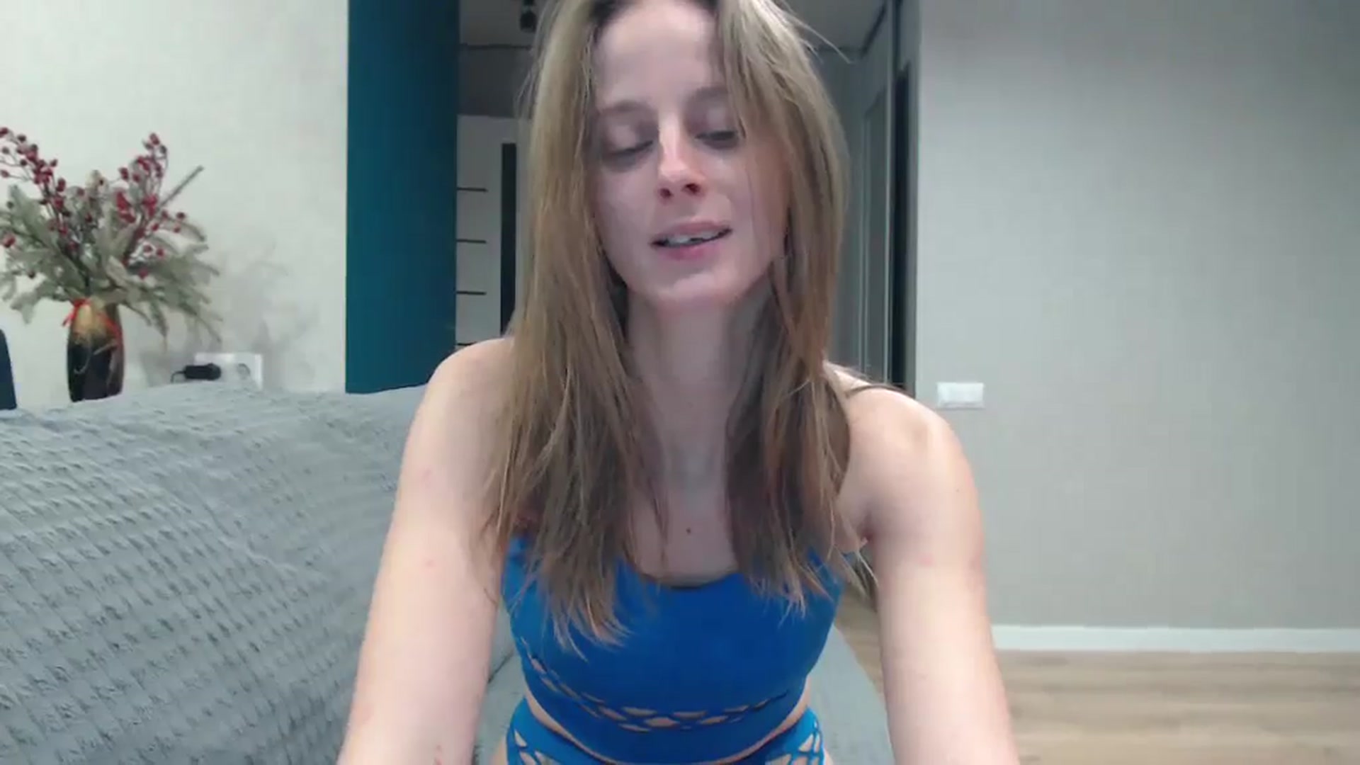 Gallery image thumbnail from mimiMILFal's myfreecams stream on, 12/22/2025, 13:37 image 19 of 20