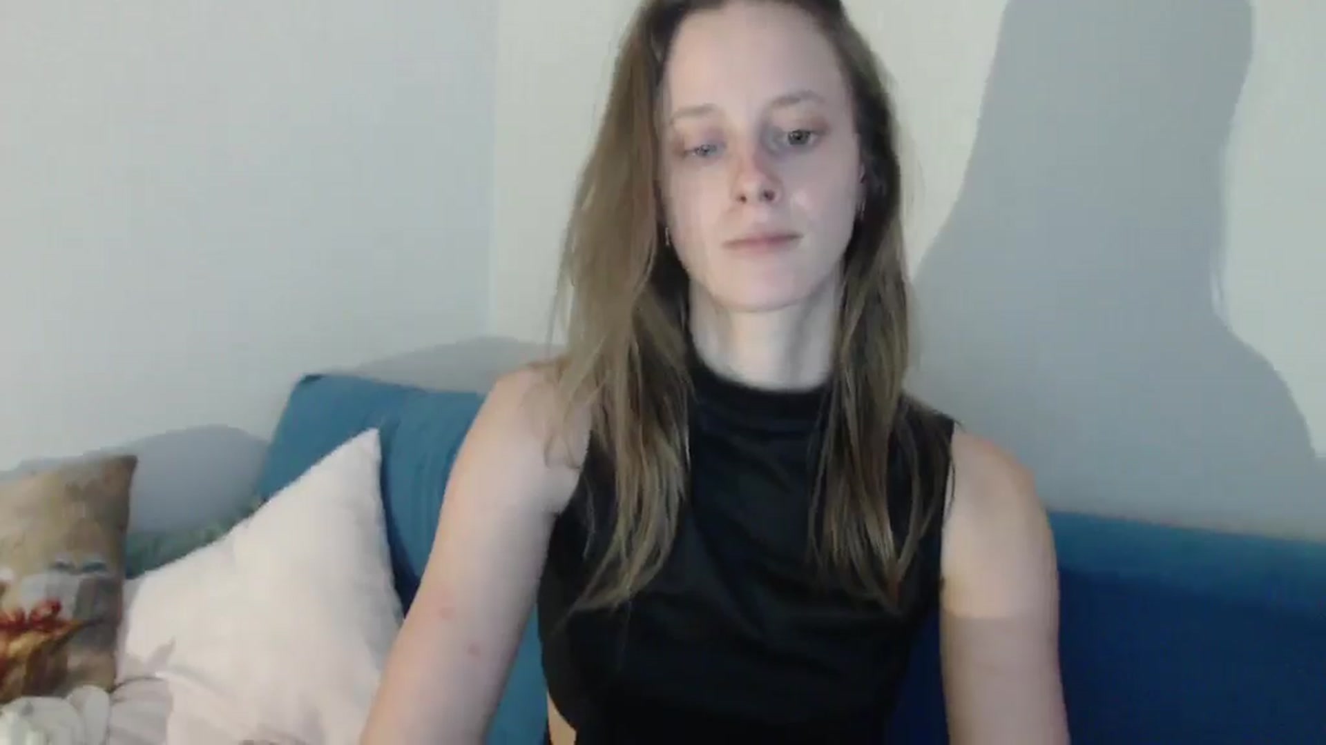 Gallery image thumbnail from mimiMILFal's myfreecams stream on, 01/18/2026, 12:59 image 18 of 20