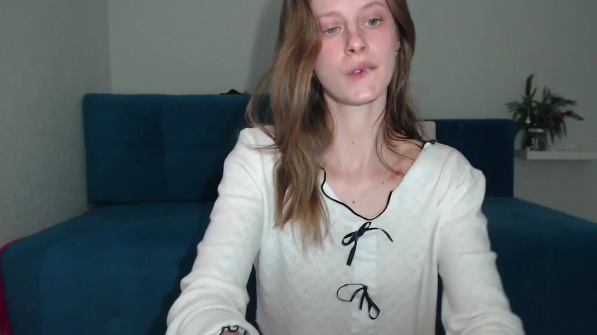 Gallery image thumbnail from mimiMILFal's myfreecams stream on, 01/26/2026, 13:24 image 17 of 20