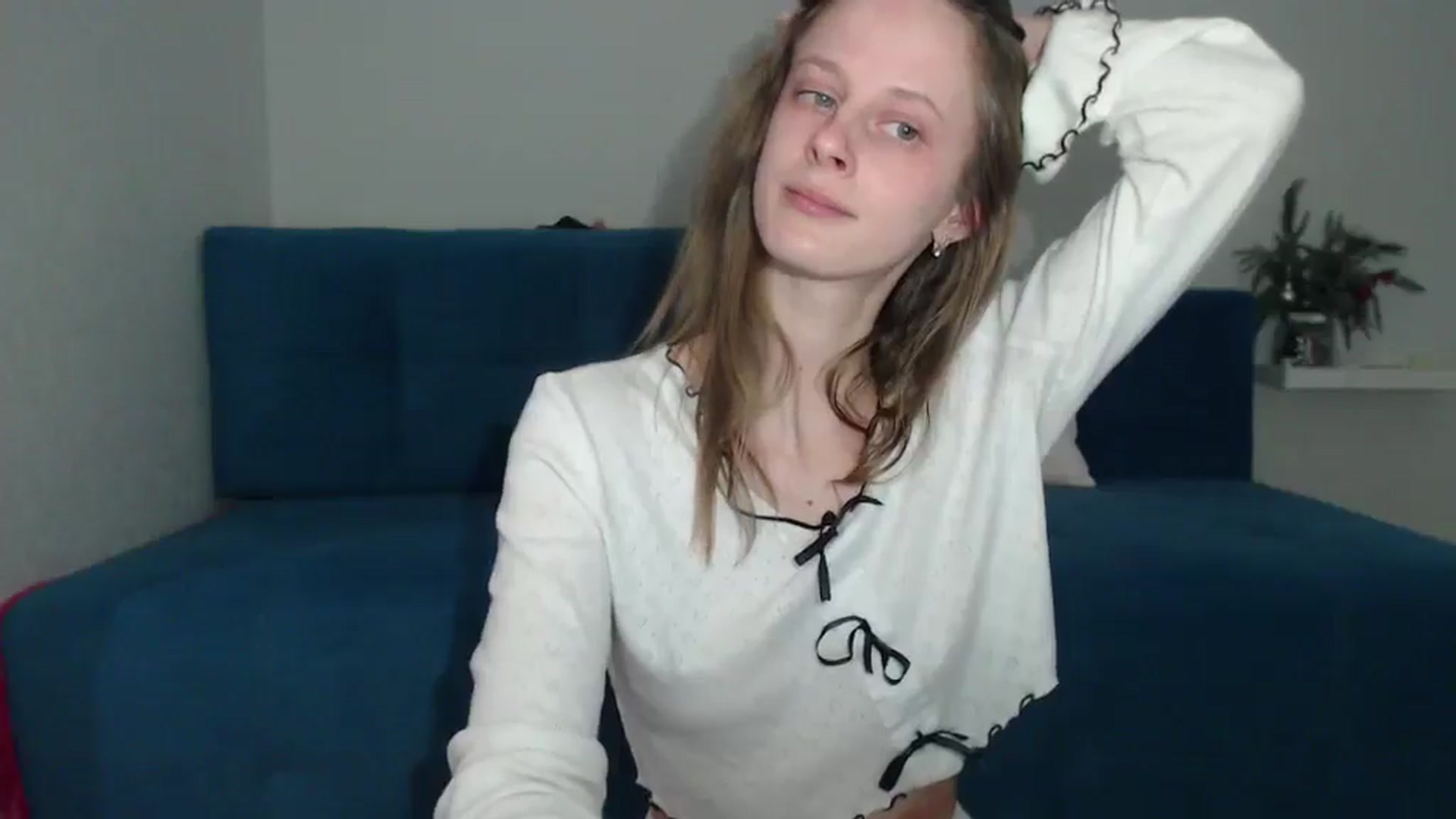 Gallery image thumbnail from mimiMILFal's myfreecams stream on, 01/26/2026, 13:24 image 10 of 20