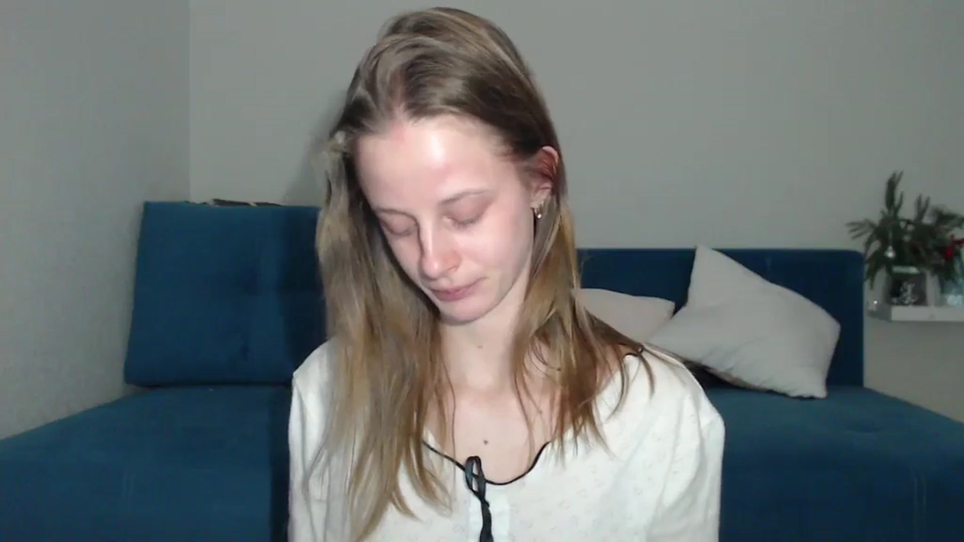 Gallery image thumbnail from mimiMILFal's myfreecams stream on, 01/28/2026, 12:30 image 14 of 20