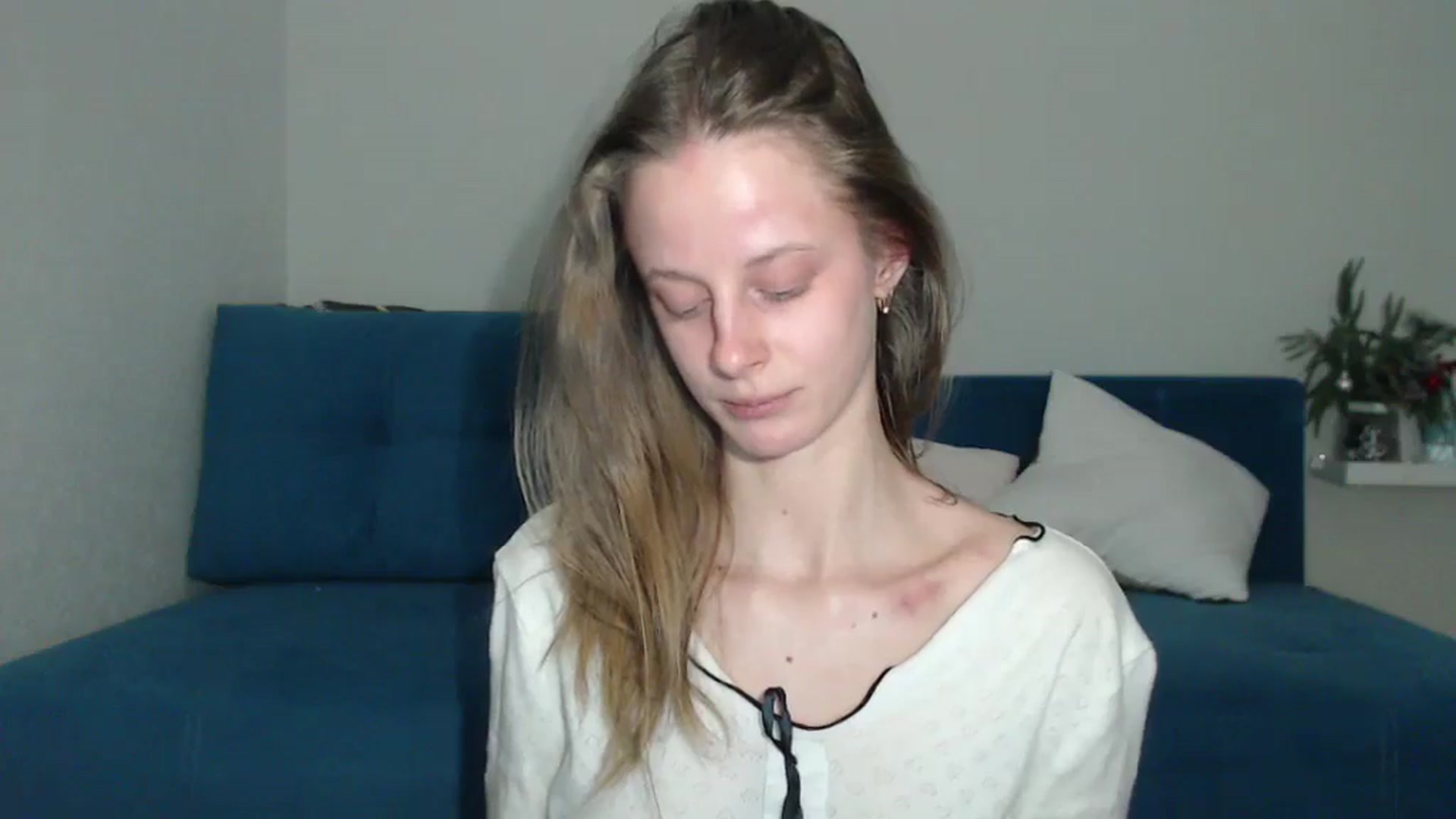 Gallery image thumbnail from mimiMILFal's myfreecams stream on, 01/28/2026, 12:30 image 15 of 20