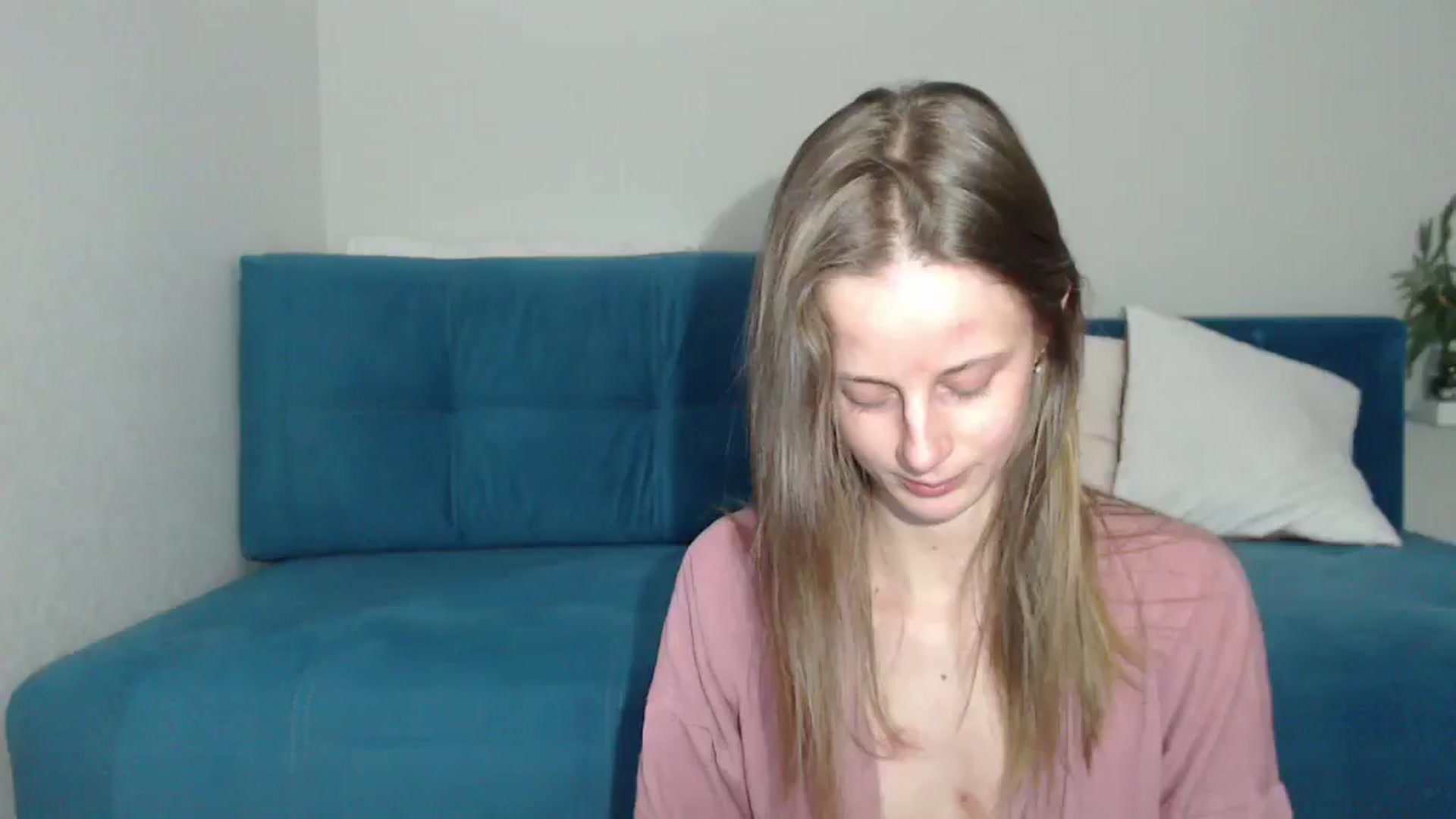 Gallery image thumbnail from mimiMILFal's myfreecams stream on, 01/31/2026, 12:30 image 13 of 20