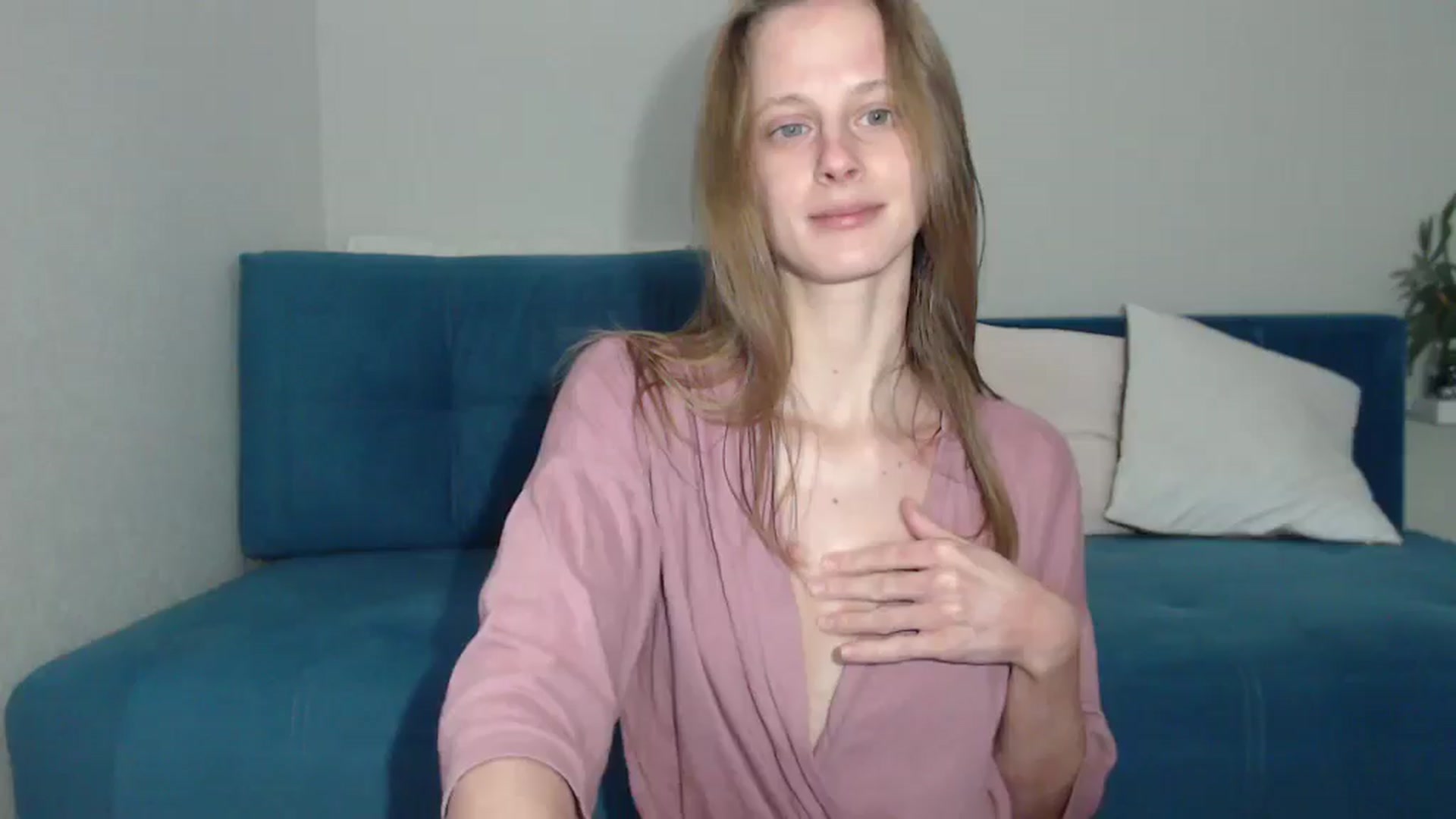 Gallery image thumbnail from mimiMILFal's myfreecams stream on, 01/31/2026, 12:30 image 17 of 20