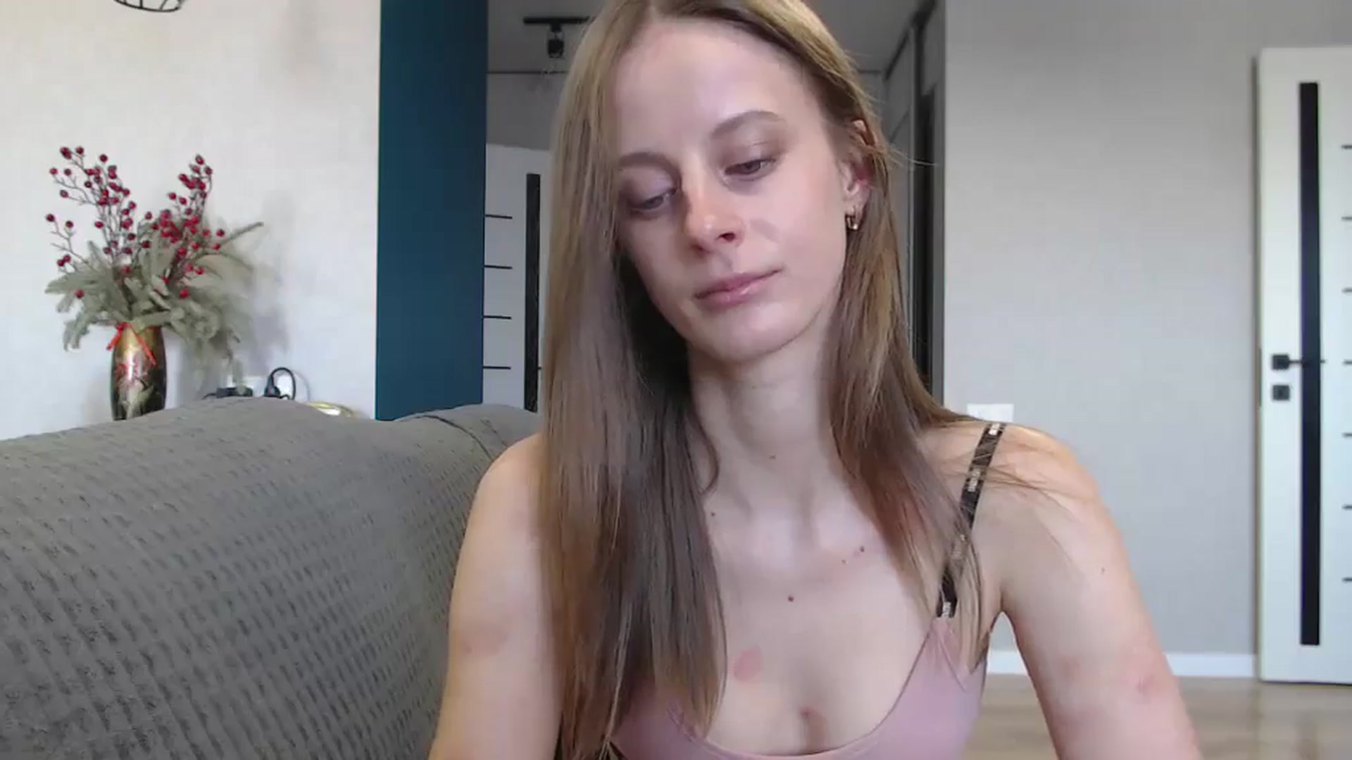 Gallery image thumbnail from mimiMILFal's myfreecams stream on, 02/02/2026, 10:26 image 12 of 20
