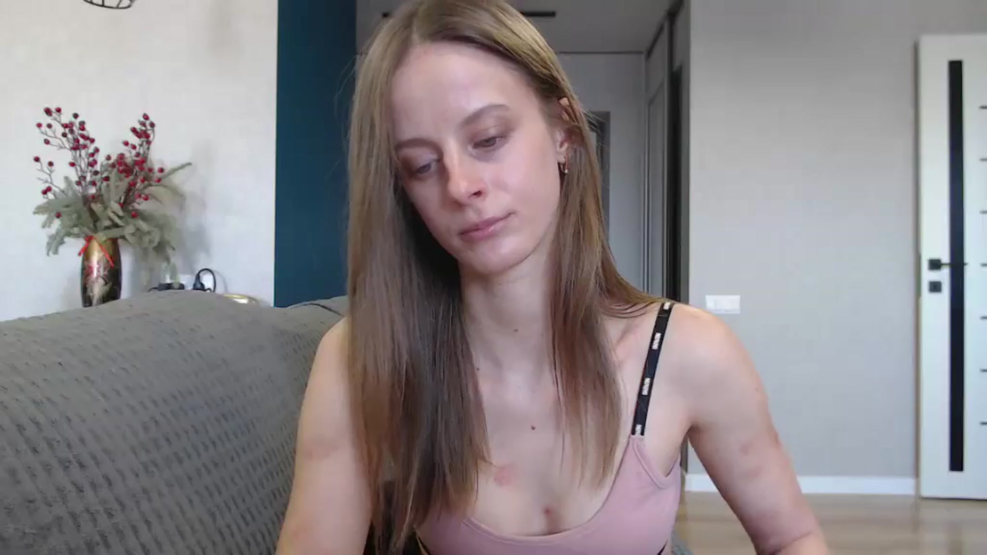 Gallery image thumbnail from mimiMILFal's myfreecams stream on, 02/02/2026, 10:26 image 15 of 20