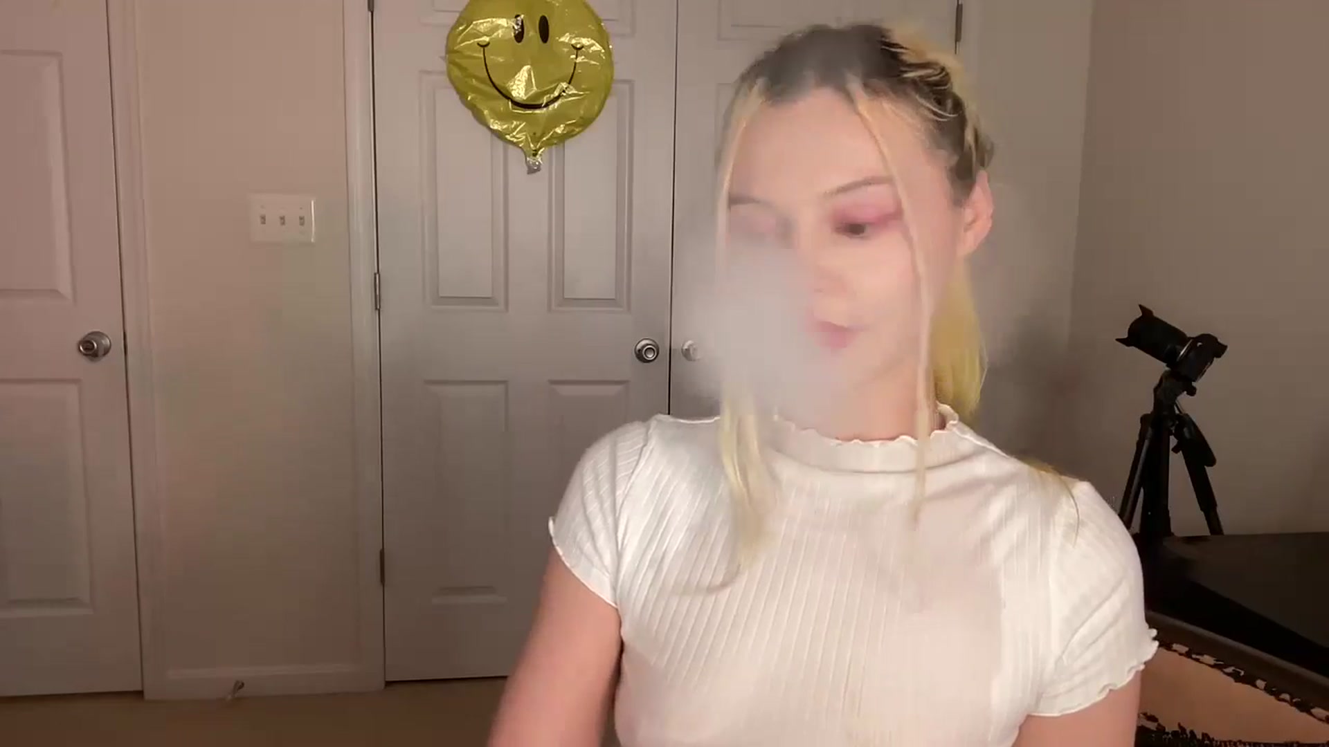 Gallery image thumbnail from mimsymarlo's myfreecams stream on, 09/30/2024, 02:19 image 9 of 20