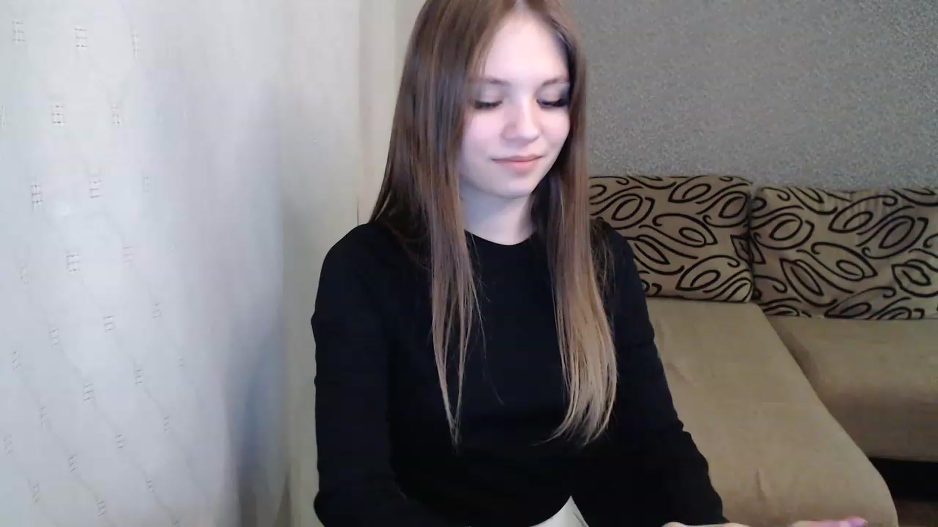 Gallery image thumbnail from minishy's myfreecams stream on, 11/17/2022, 17:05 image 12 of 20