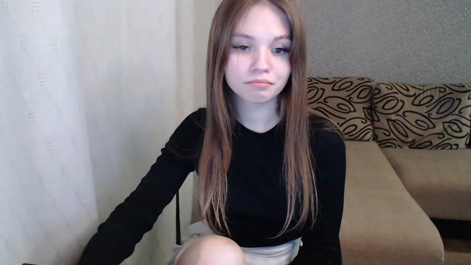 Gallery image thumbnail from minishy's myfreecams stream on, 11/17/2022, 17:43 image 1 of 20