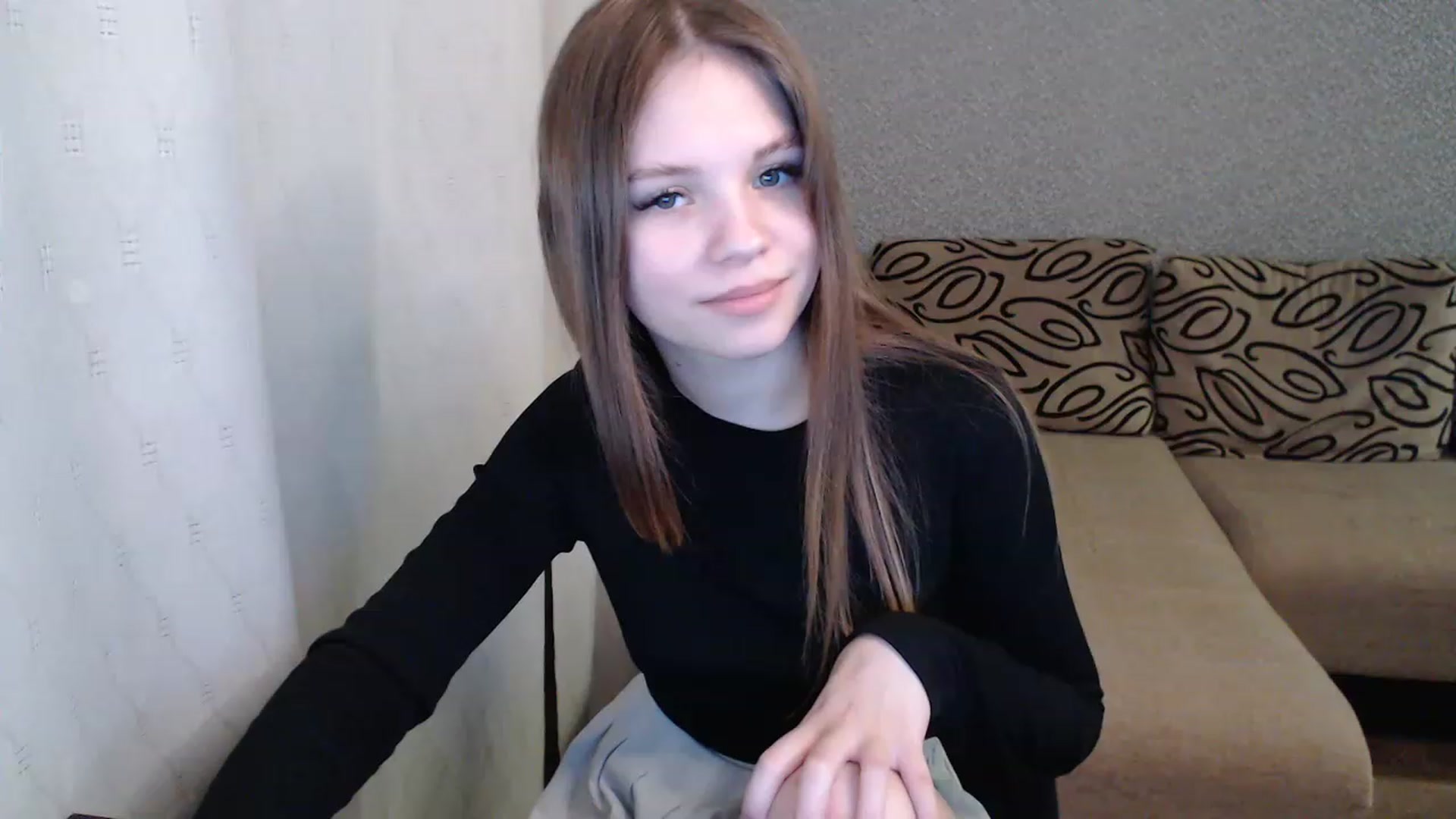 Gallery image thumbnail from minishy's myfreecams stream on, 11/17/2022, 17:43 image 11 of 20