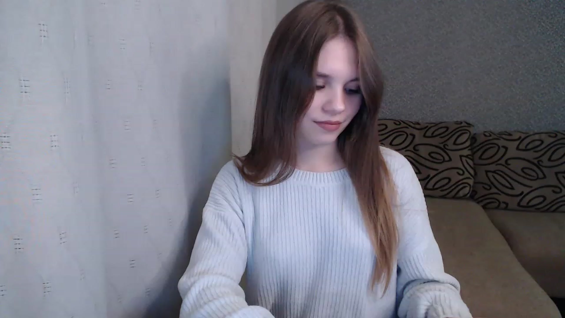 Gallery image thumbnail from minishy's myfreecams stream on, 01/10/2023, 19:06 image 12 of 20