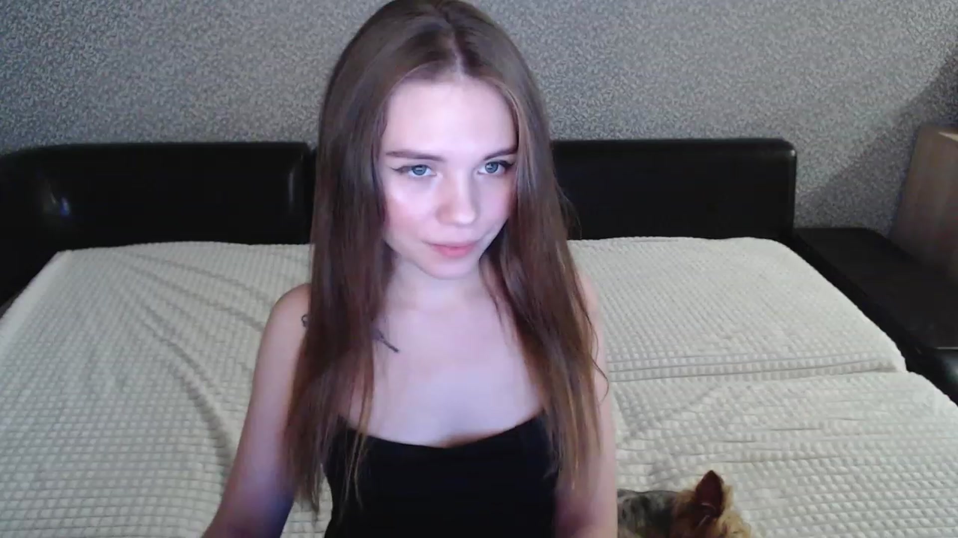 Gallery image thumbnail from minishy's myfreecams stream on, 02/18/2023, 19:10 image 16 of 20