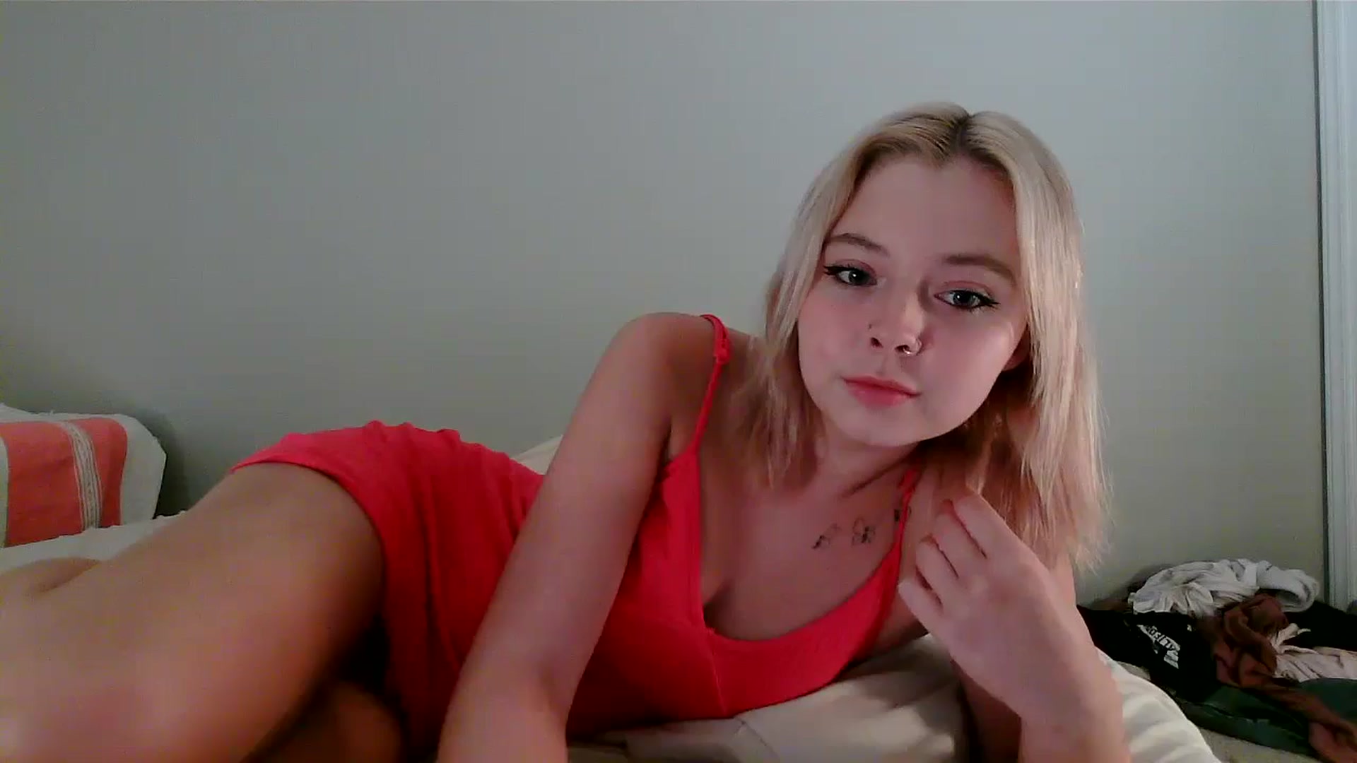 Gallery image thumbnail from minnesotagirl's myfreecams stream on, 07/02/2024, 23:24 image 2 of 20