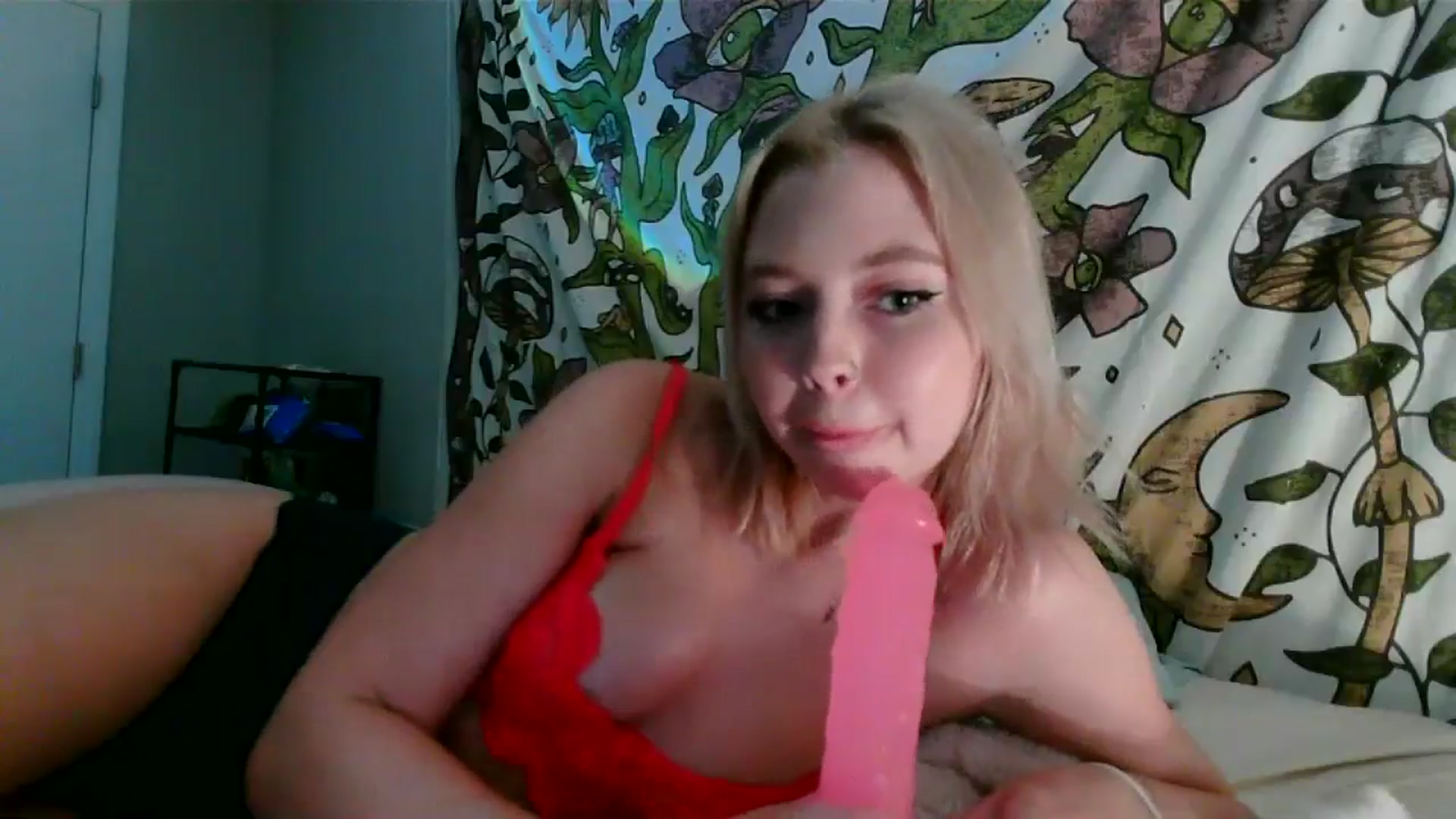 Gallery image thumbnail from minnesotagirl's myfreecams stream on, 07/05/2024, 20:34 image 19 of 20