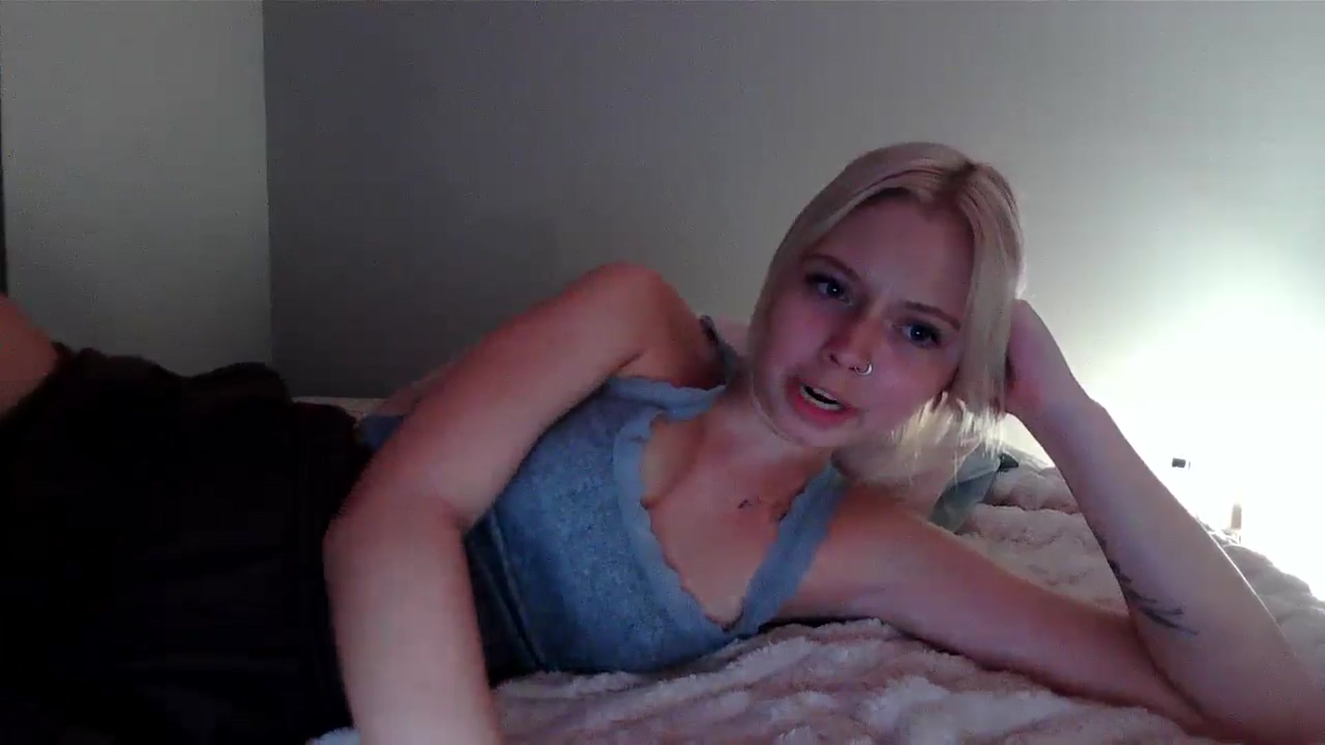 Gallery image thumbnail from minnesotagirl's myfreecams stream on, 07/26/2024, 04:03 image 17 of 20
