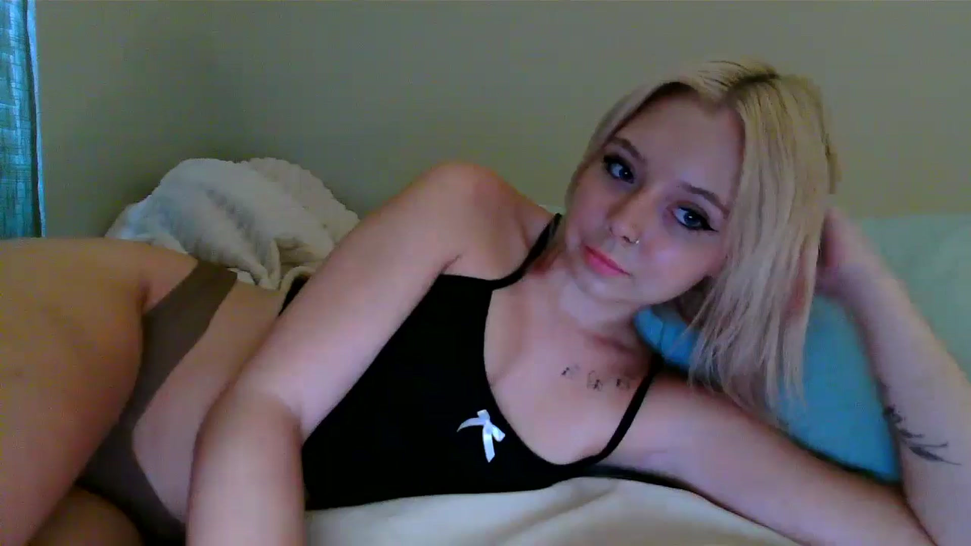 Gallery image thumbnail from minnesotagirl's myfreecams stream on, 07/29/2024, 18:50 image 13 of 20