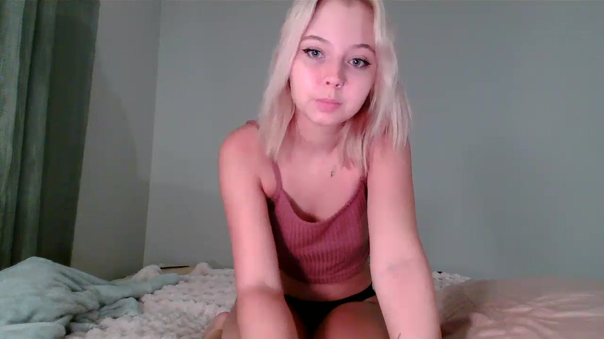 Gallery image thumbnail from minnesotagirl's myfreecams stream on, 08/03/2024, 21:22 image 4 of 20