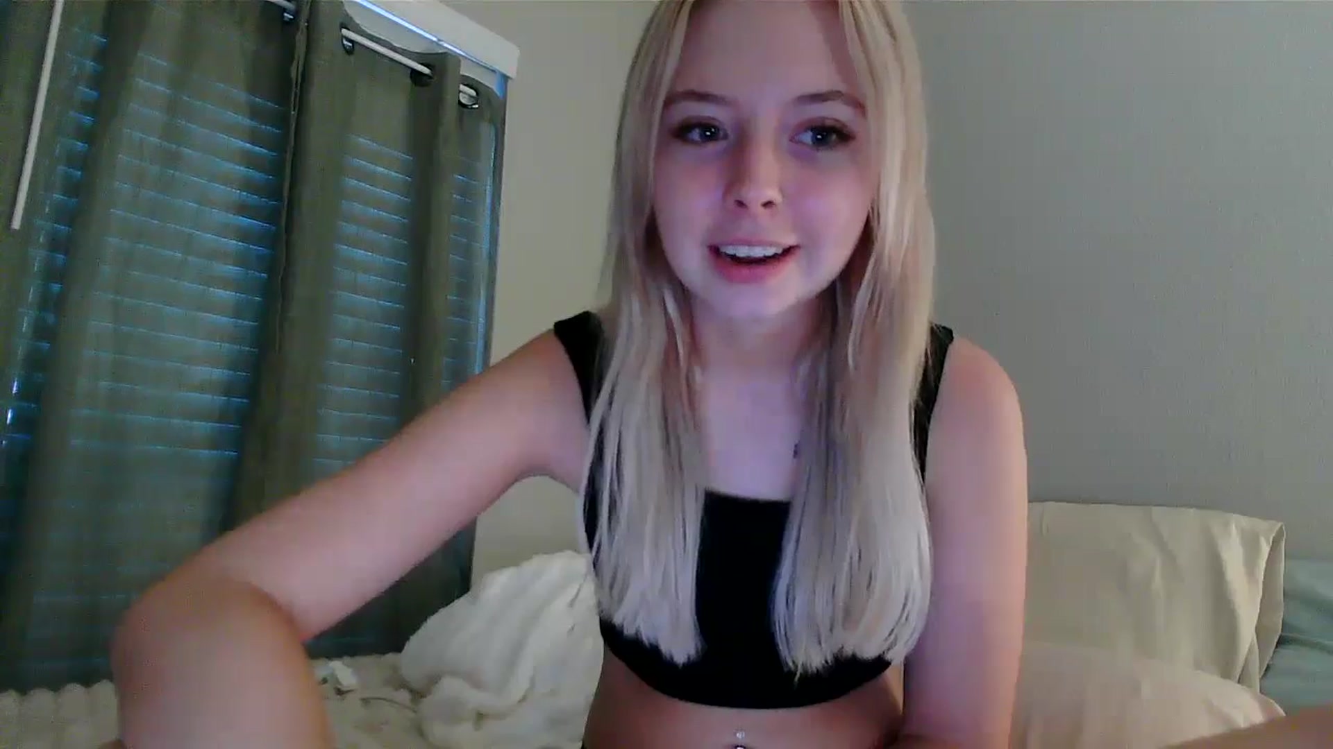 Gallery image thumbnail from minnesotagirl's myfreecams stream on, 09/14/2024, 20:18 image 14 of 20