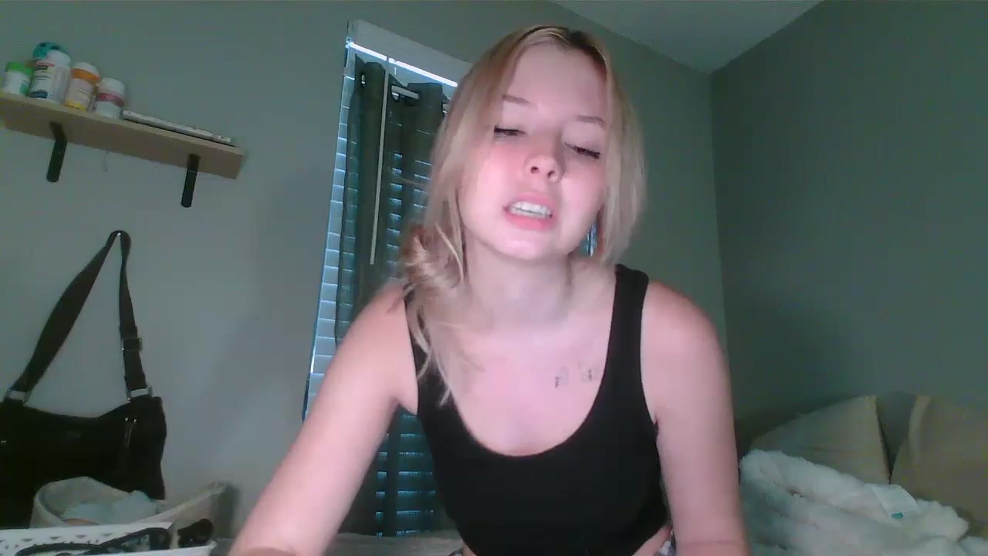 Gallery image thumbnail from minnesotagirl's myfreecams stream on, 09/27/2024, 21:00 image 12 of 20