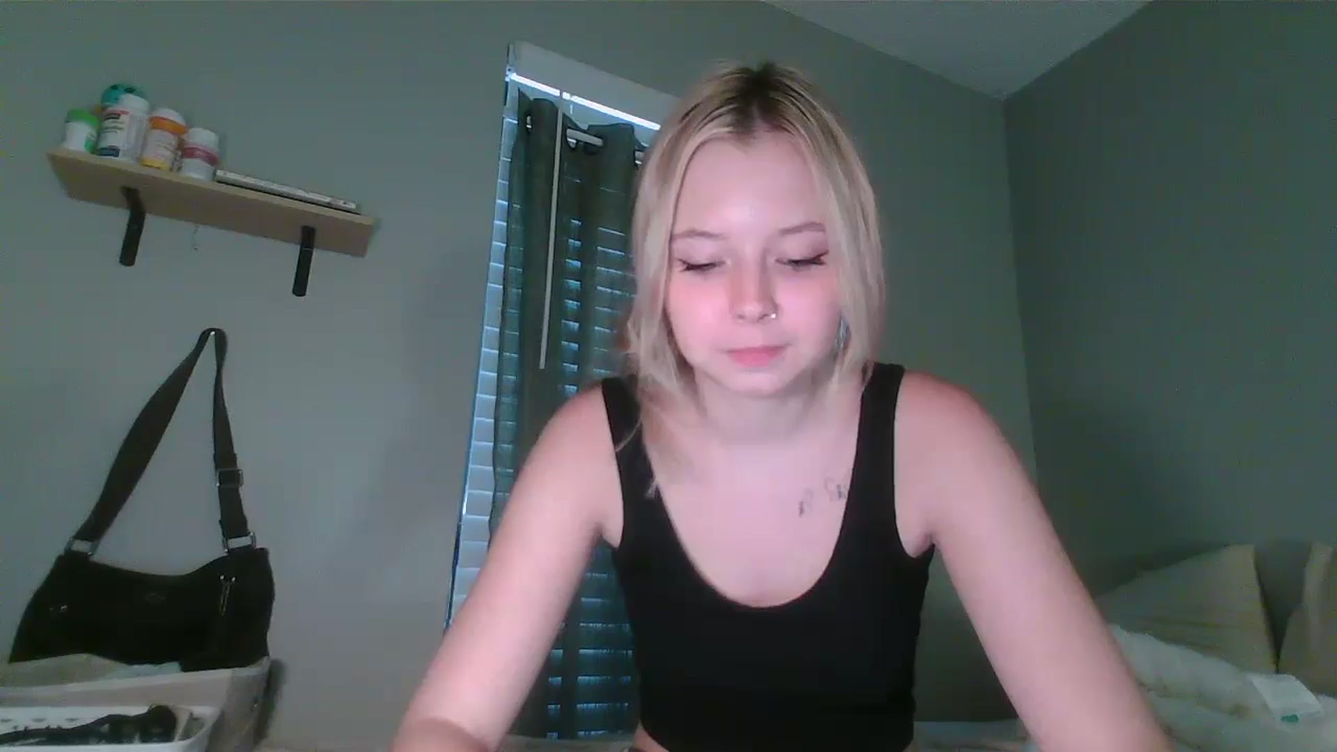 Gallery image thumbnail from minnesotagirl's myfreecams stream on, 09/27/2024, 21:00 image 14 of 20