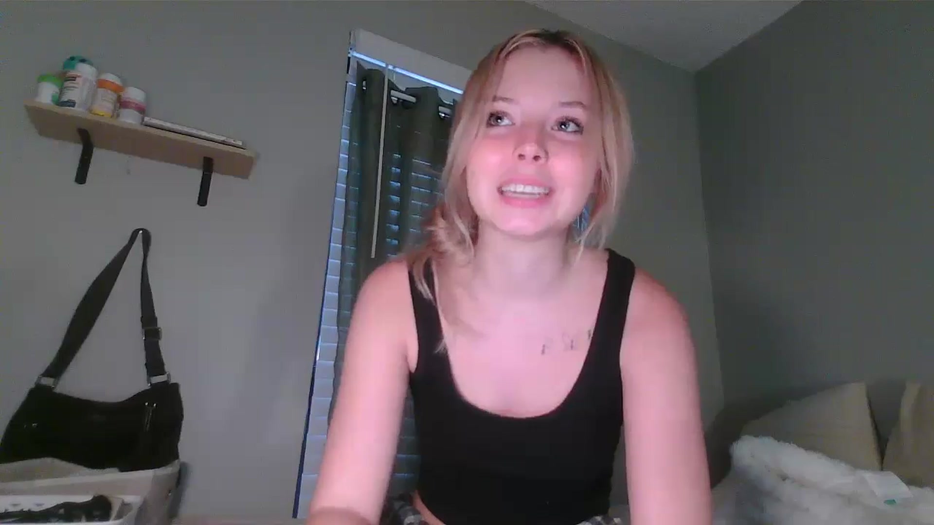 Gallery image thumbnail from minnesotagirl's myfreecams stream on, 09/27/2024, 21:00 image 19 of 20