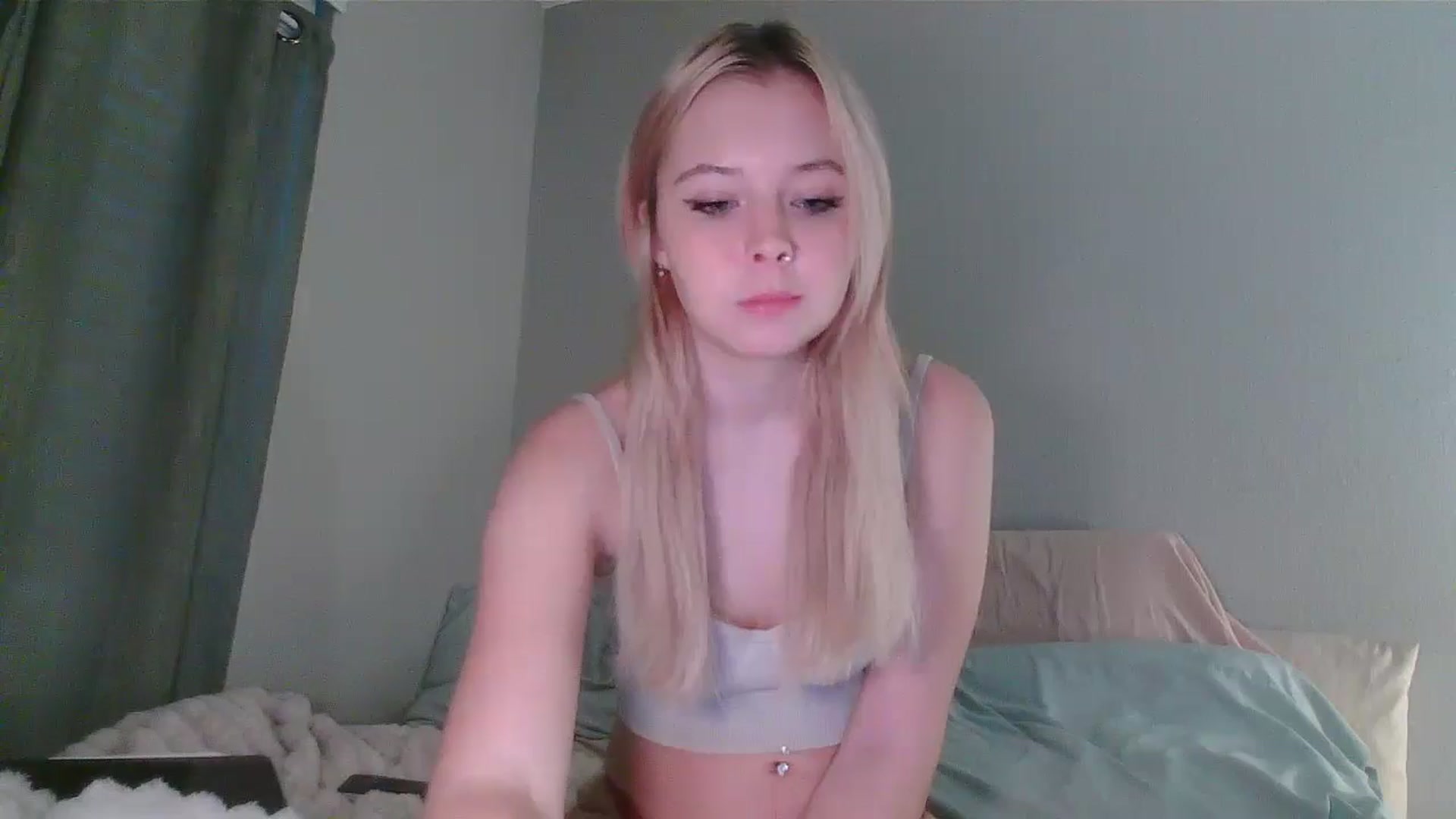 Gallery image thumbnail from minnesotagirl's myfreecams stream on, 10/22/2024, 22:17 image 18 of 20