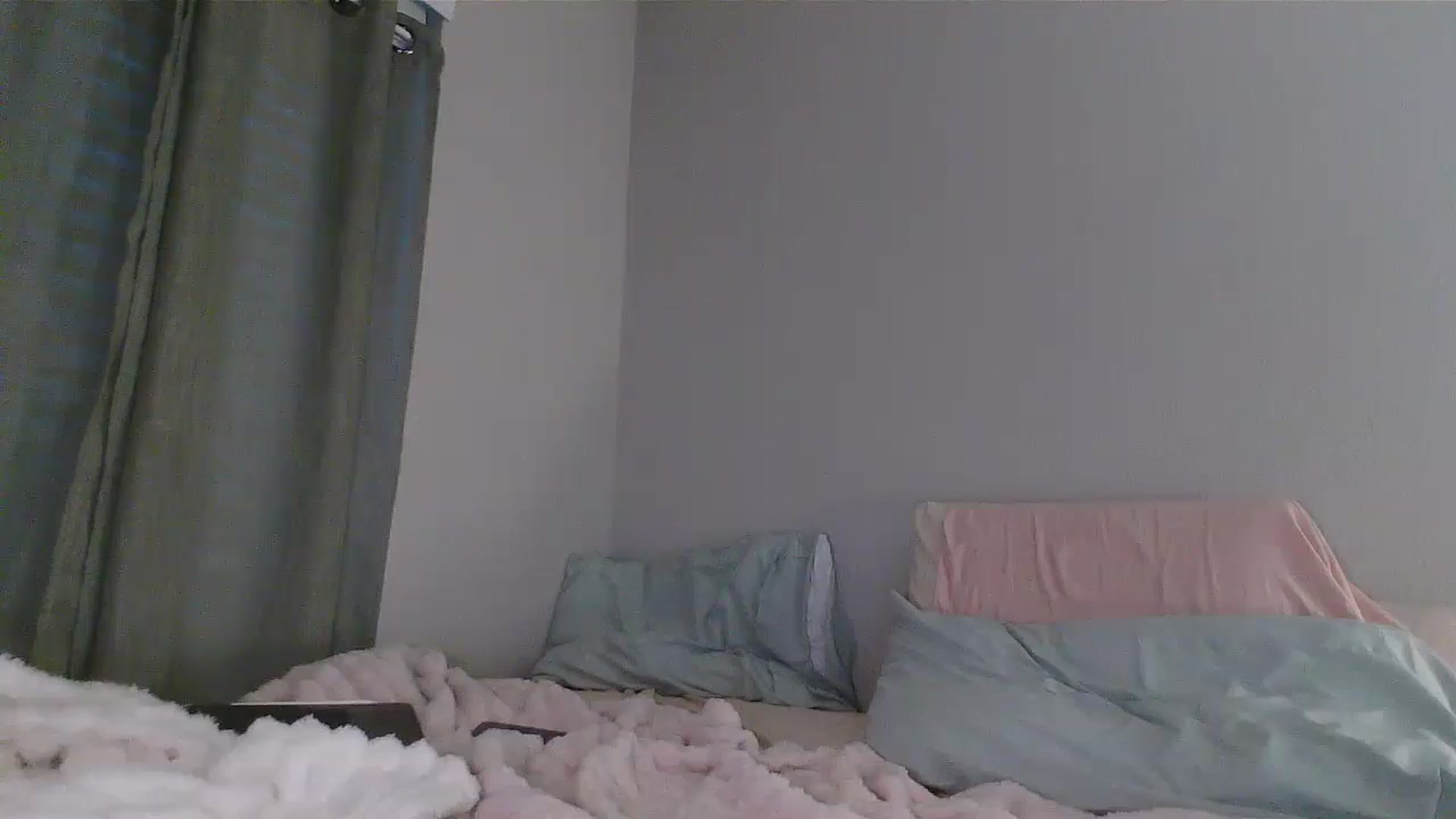 Gallery image thumbnail from minnesotagirl's myfreecams stream on, 10/22/2024, 22:17 image 16 of 20