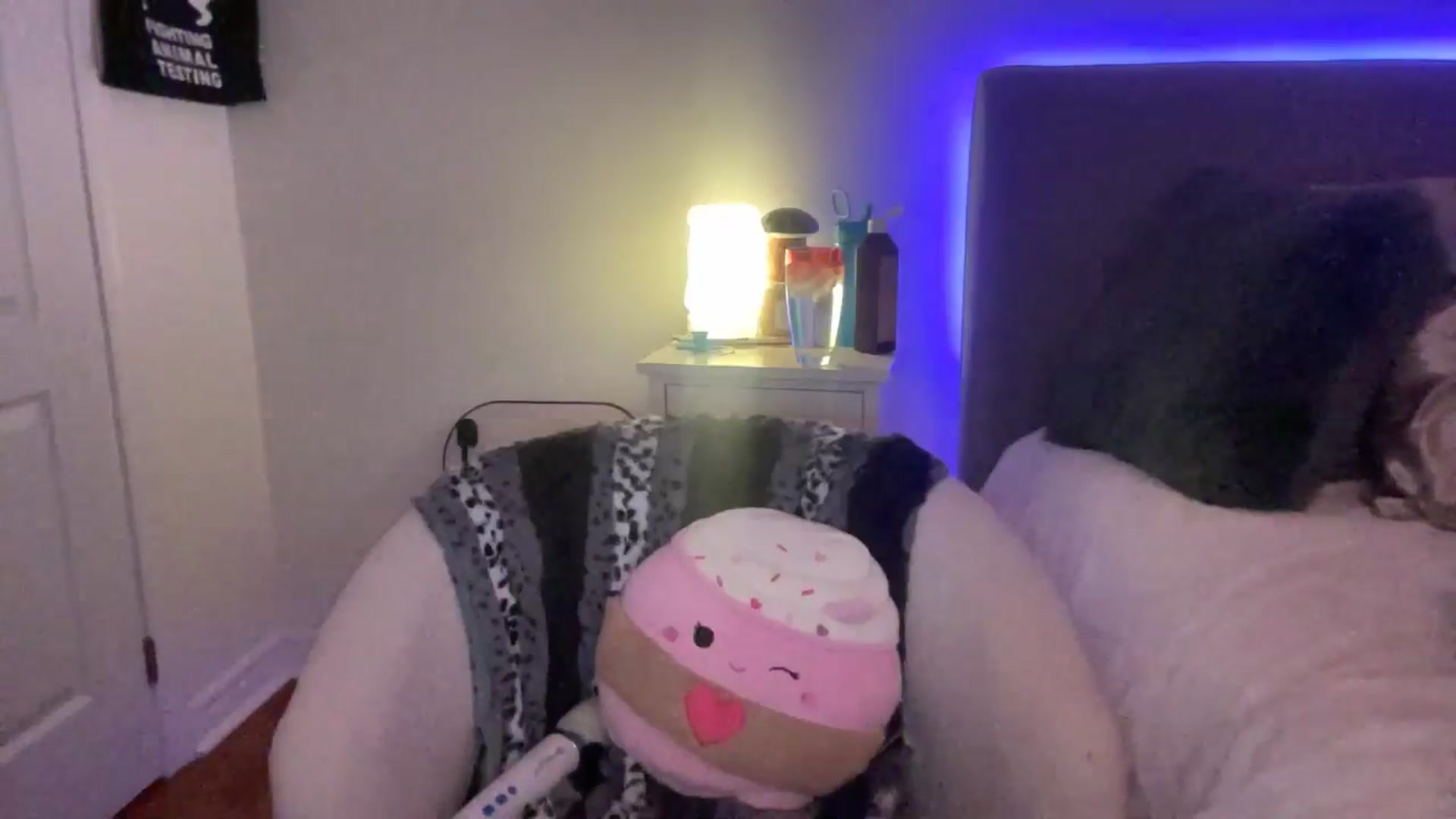 Gallery image thumbnail from mischa's myfreecams stream on, 01/28/2025, 02:39 image 10 of 20