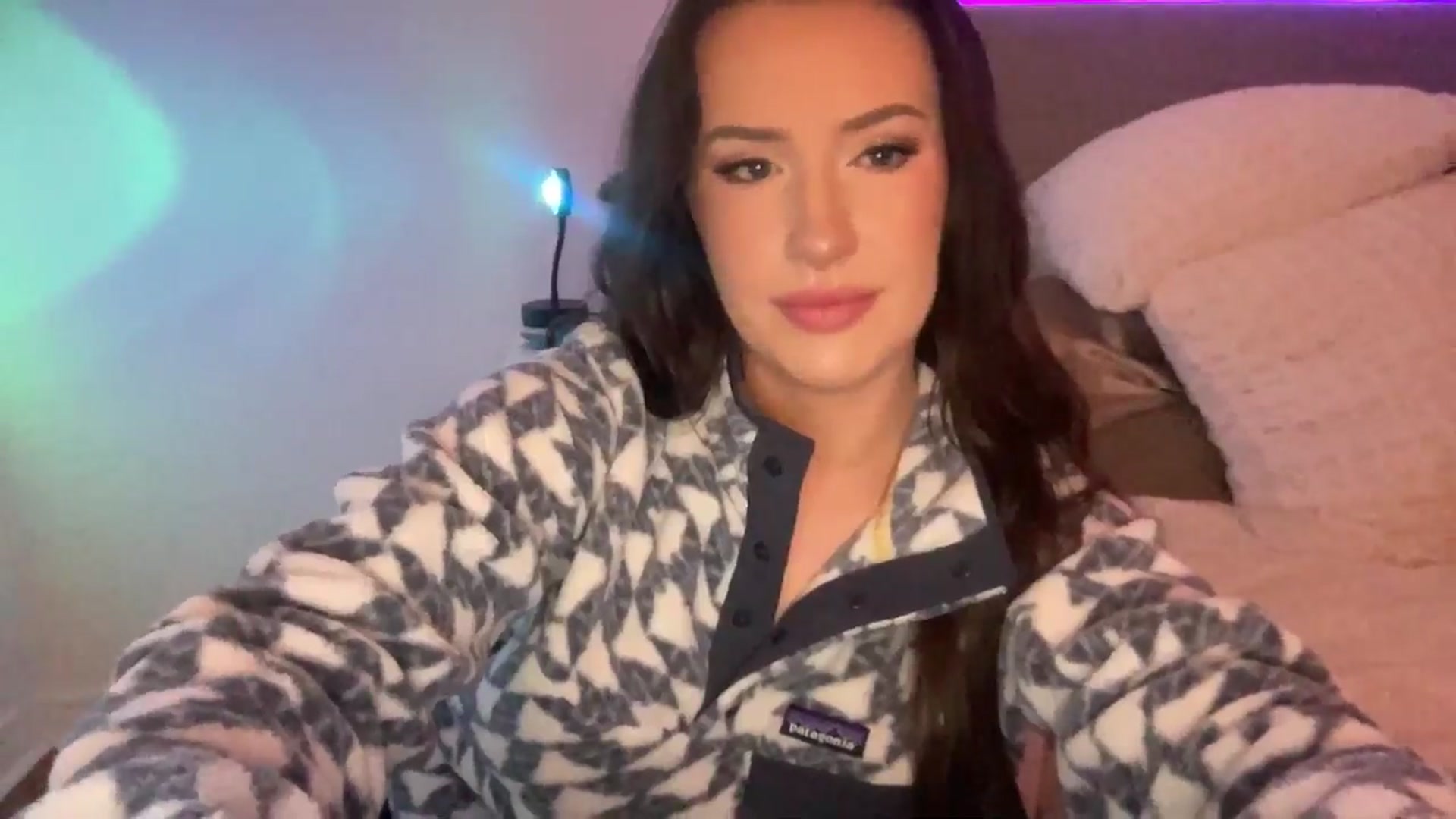 Gallery image thumbnail from mischa's myfreecams stream on, 01/30/2025, 03:13 image 4 of 20