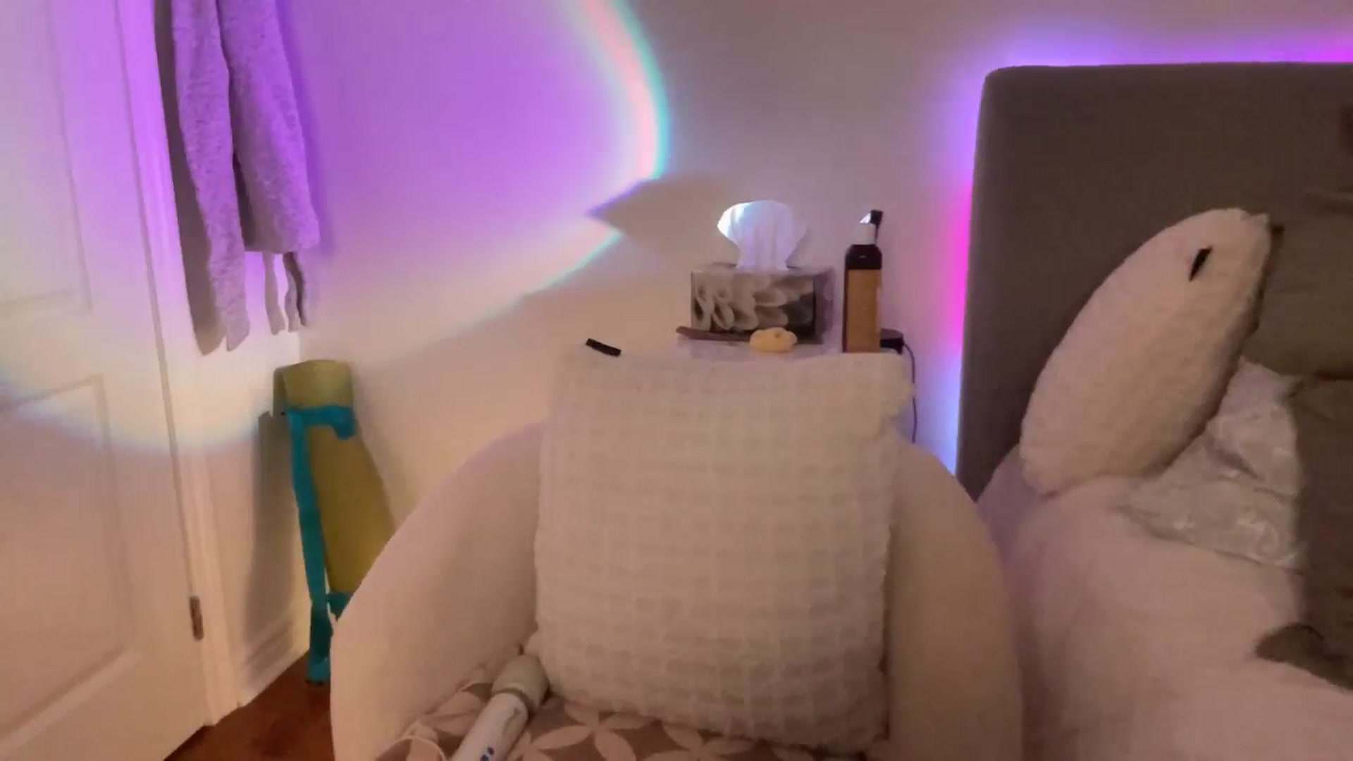 Gallery image thumbnail from mischa's myfreecams stream on, 03/20/2025, 18:30 image 18 of 20