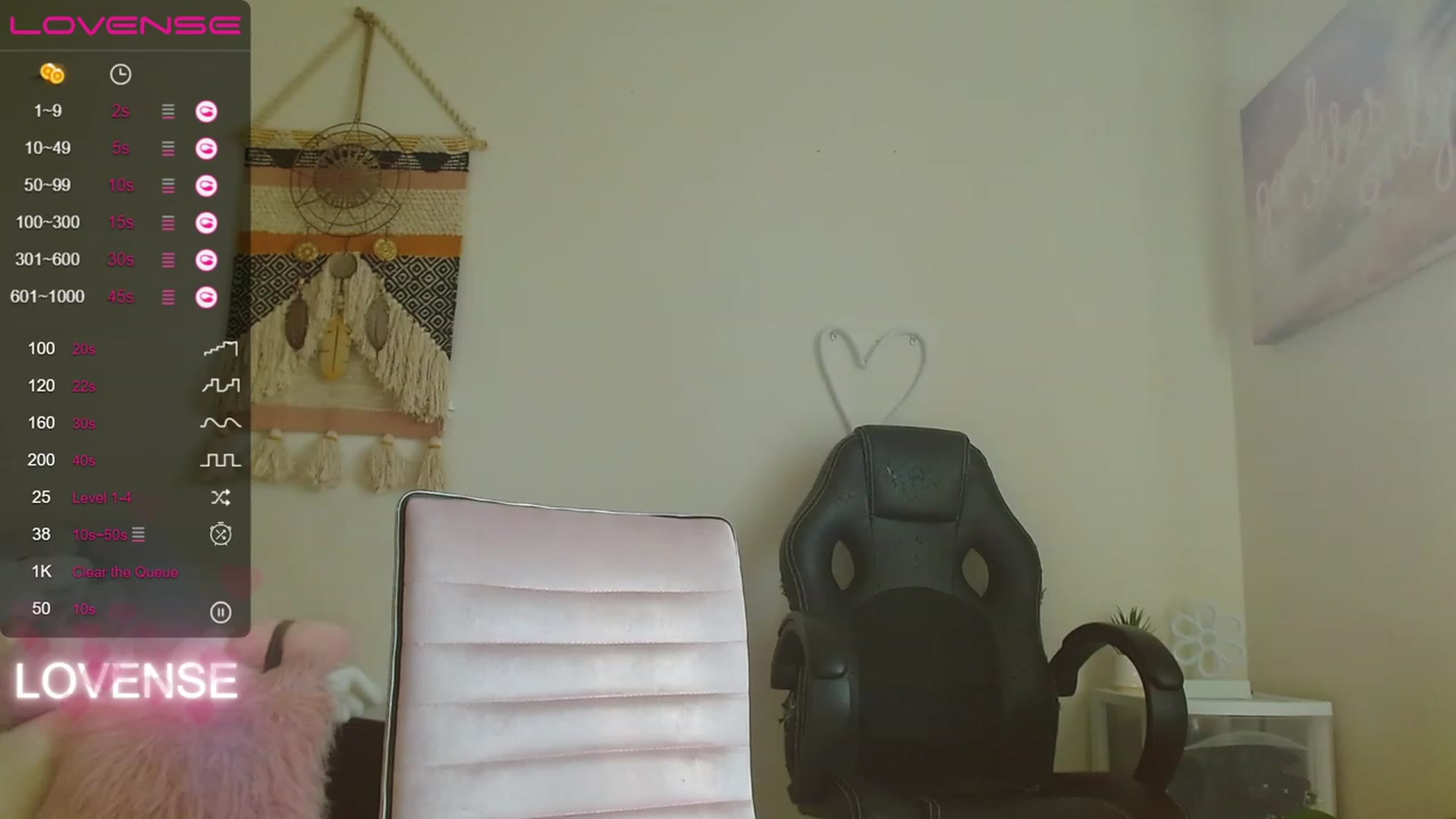Gallery image thumbnail from misiu98's myfreecams stream on, 12/01/2022, 19:00 image 11 of 20