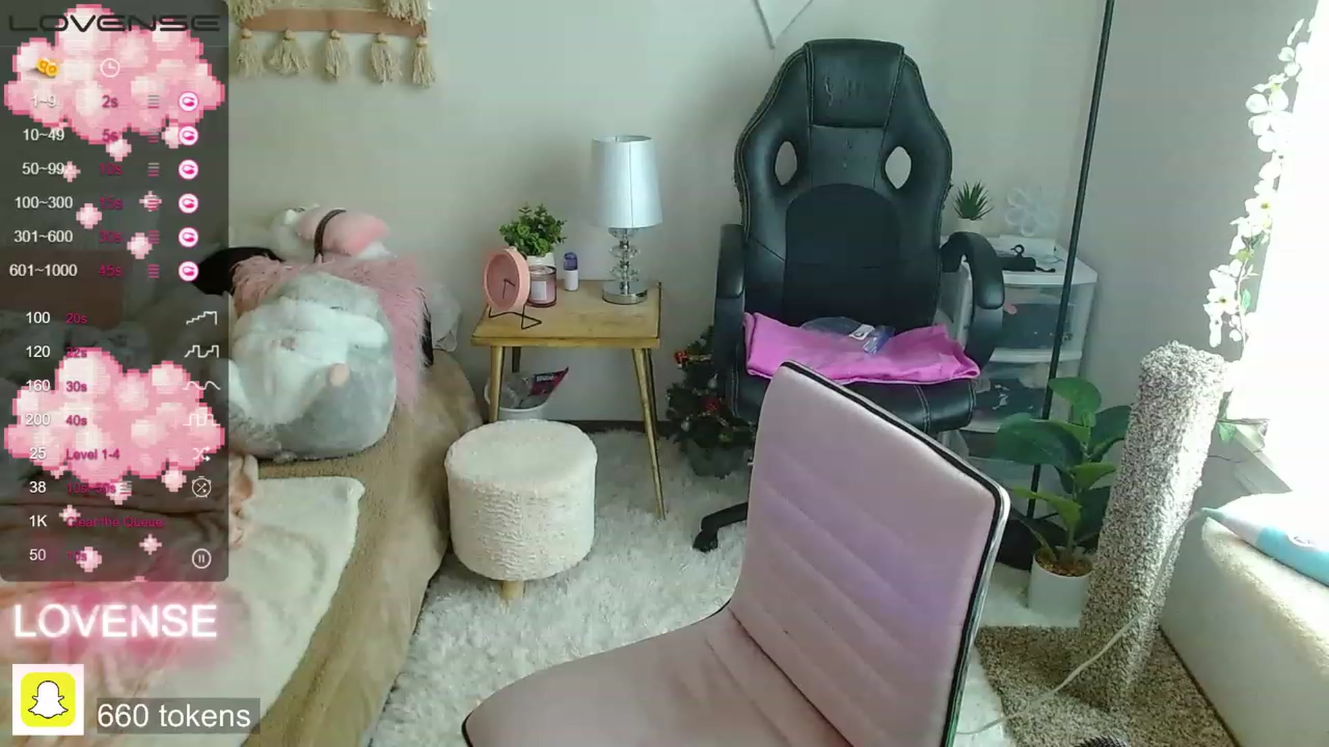 Gallery image thumbnail from misiu98's myfreecams stream on, 12/24/2022, 19:51 image 18 of 20
